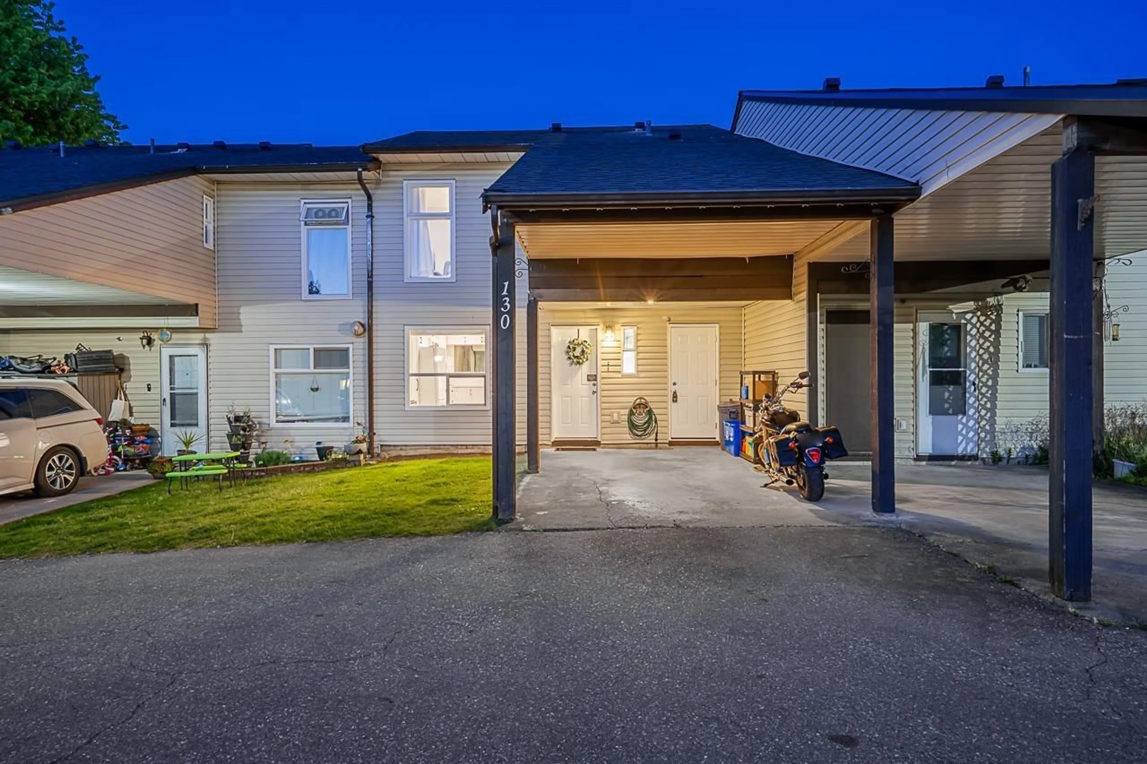 Unknown for 130 - 2844 273 STREET, Langley British Columbia V4W3S6