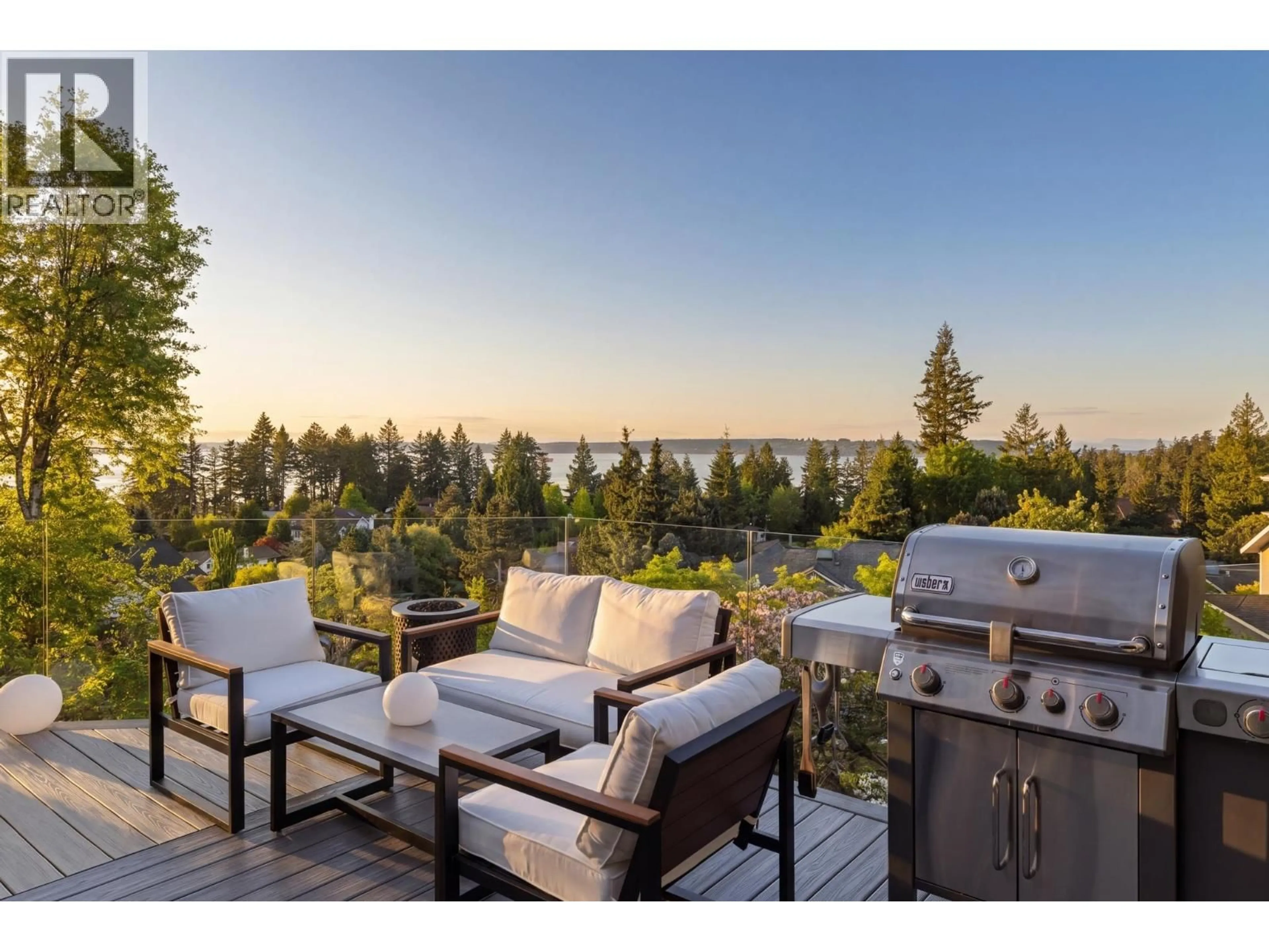 Patio, water/lake/river/ocean view for 4778 MEADFEILD COURT, West Vancouver British Columbia V7W2Y3