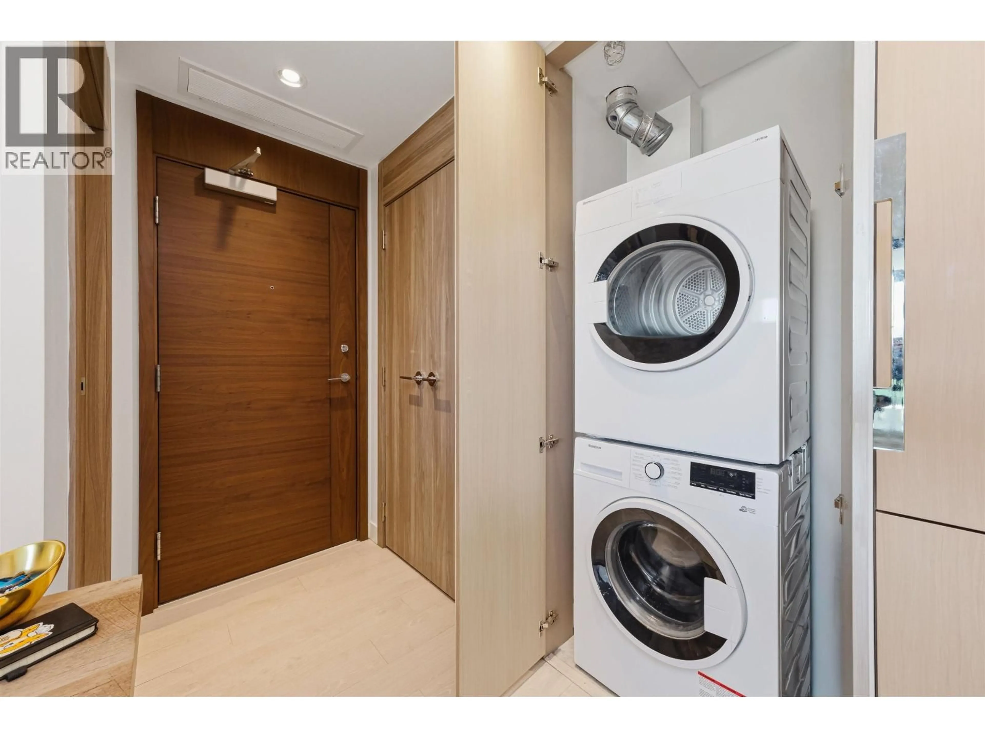 Laundry room for 1308 - 4720 LOUGHEED HIGHWAY, Burnaby British Columbia V5C0M8