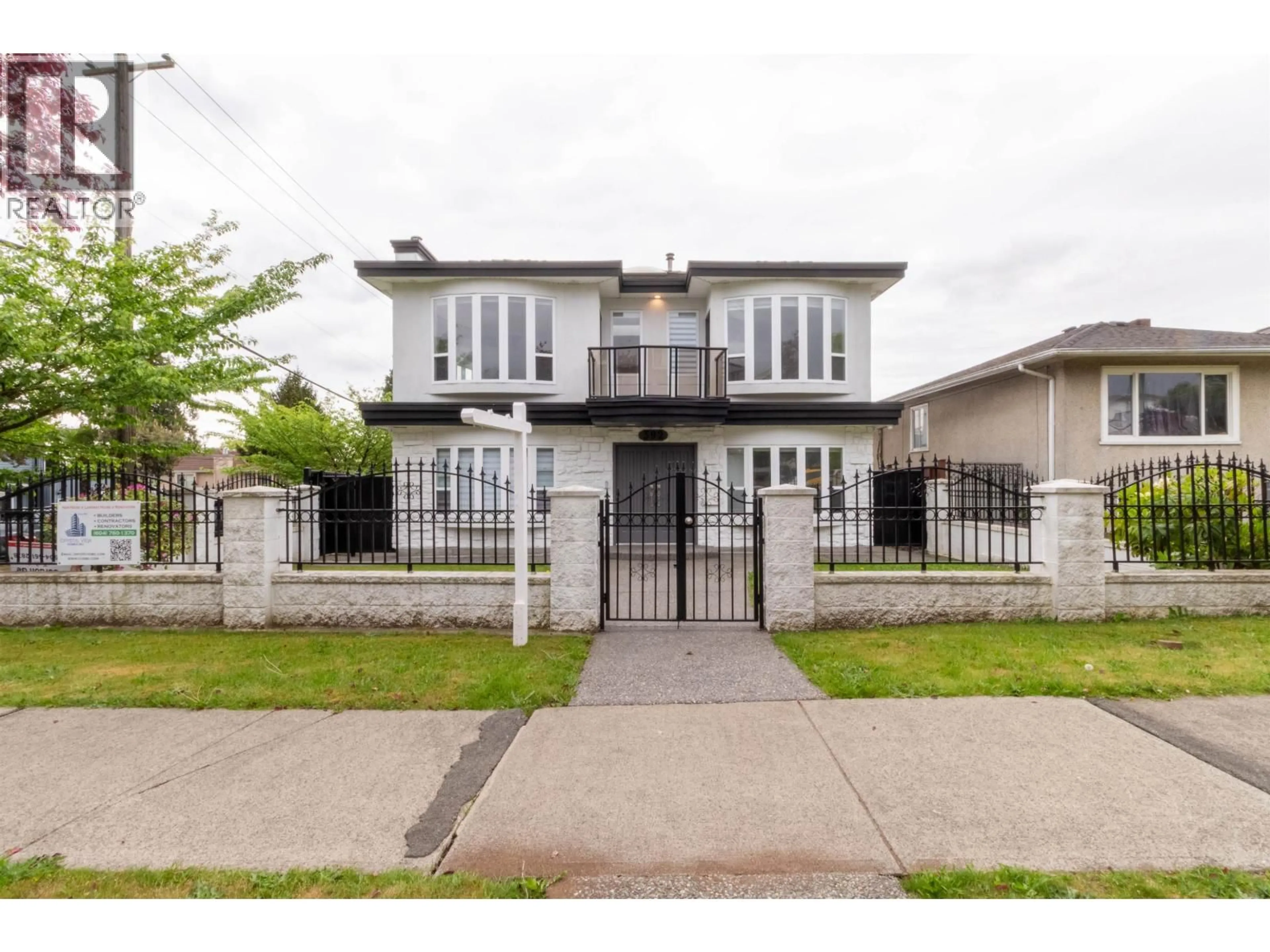 Unknown for 392 63RD AVENUE, Vancouver British Columbia V5X2J9