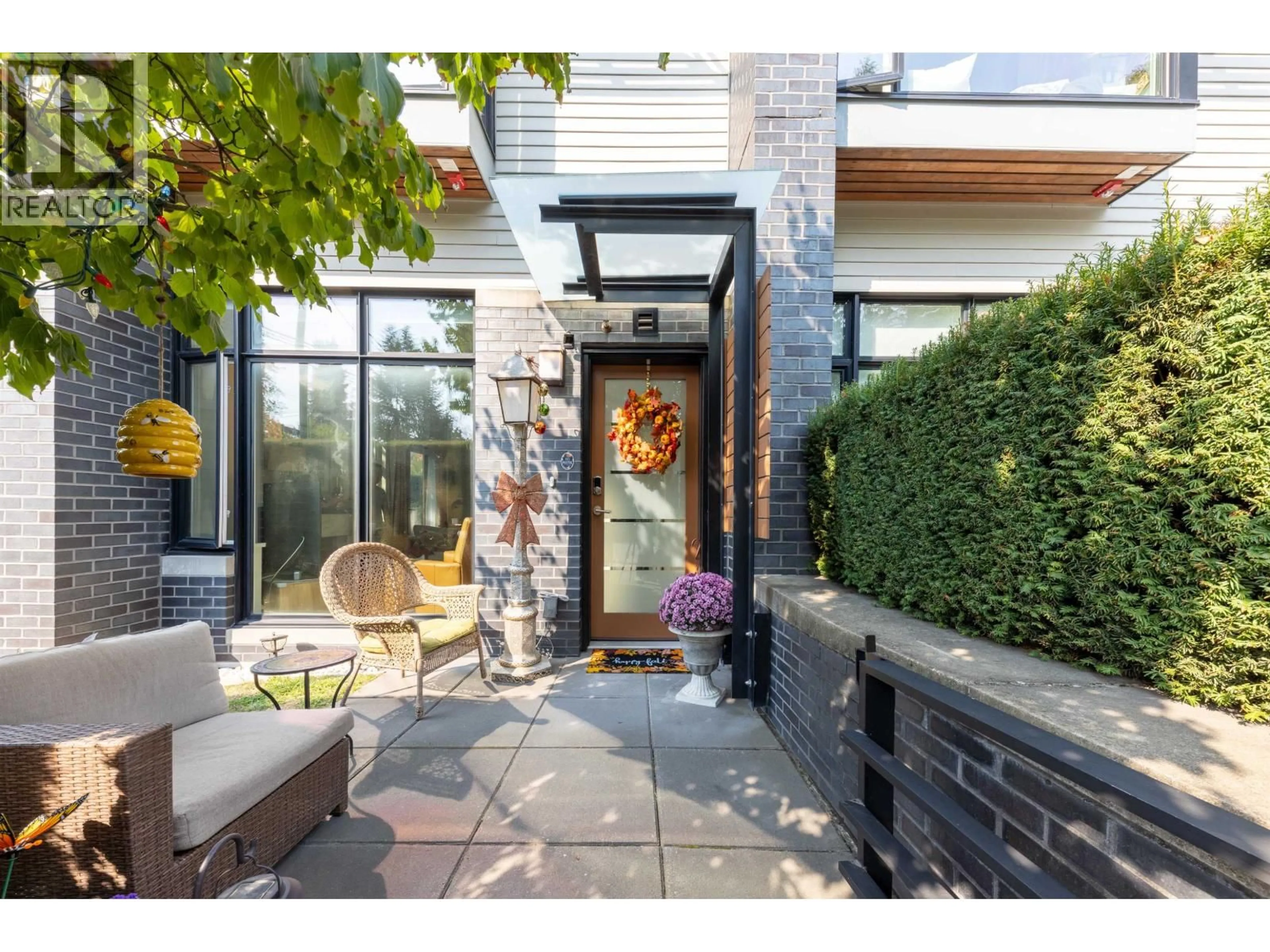 Unknown for 979 46TH AVENUE, Vancouver British Columbia V5Z2R6