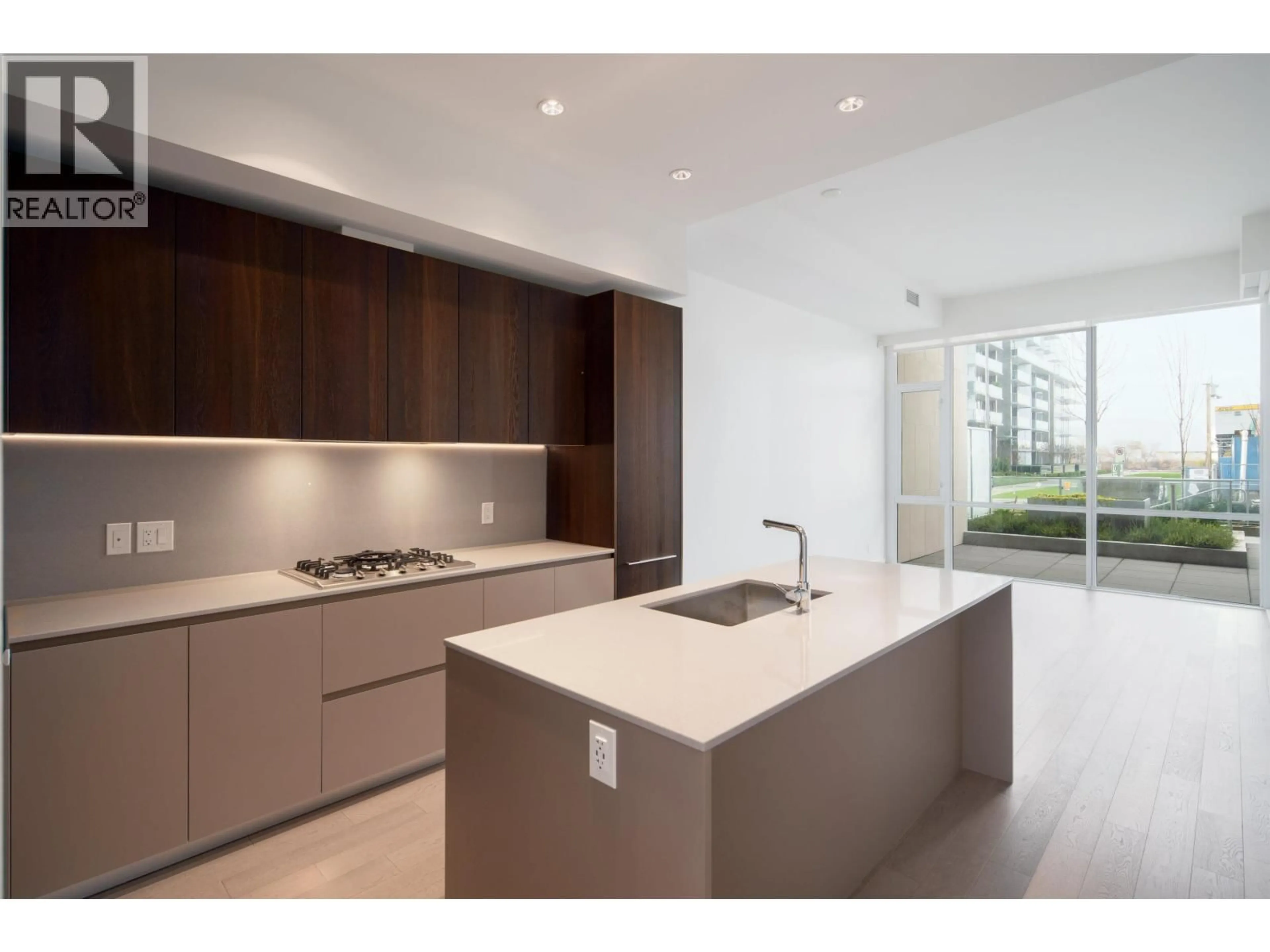 Contemporary kitchen, unknown for 103 - 6688 PEARSON WAY, Richmond British Columbia V7C0E5
