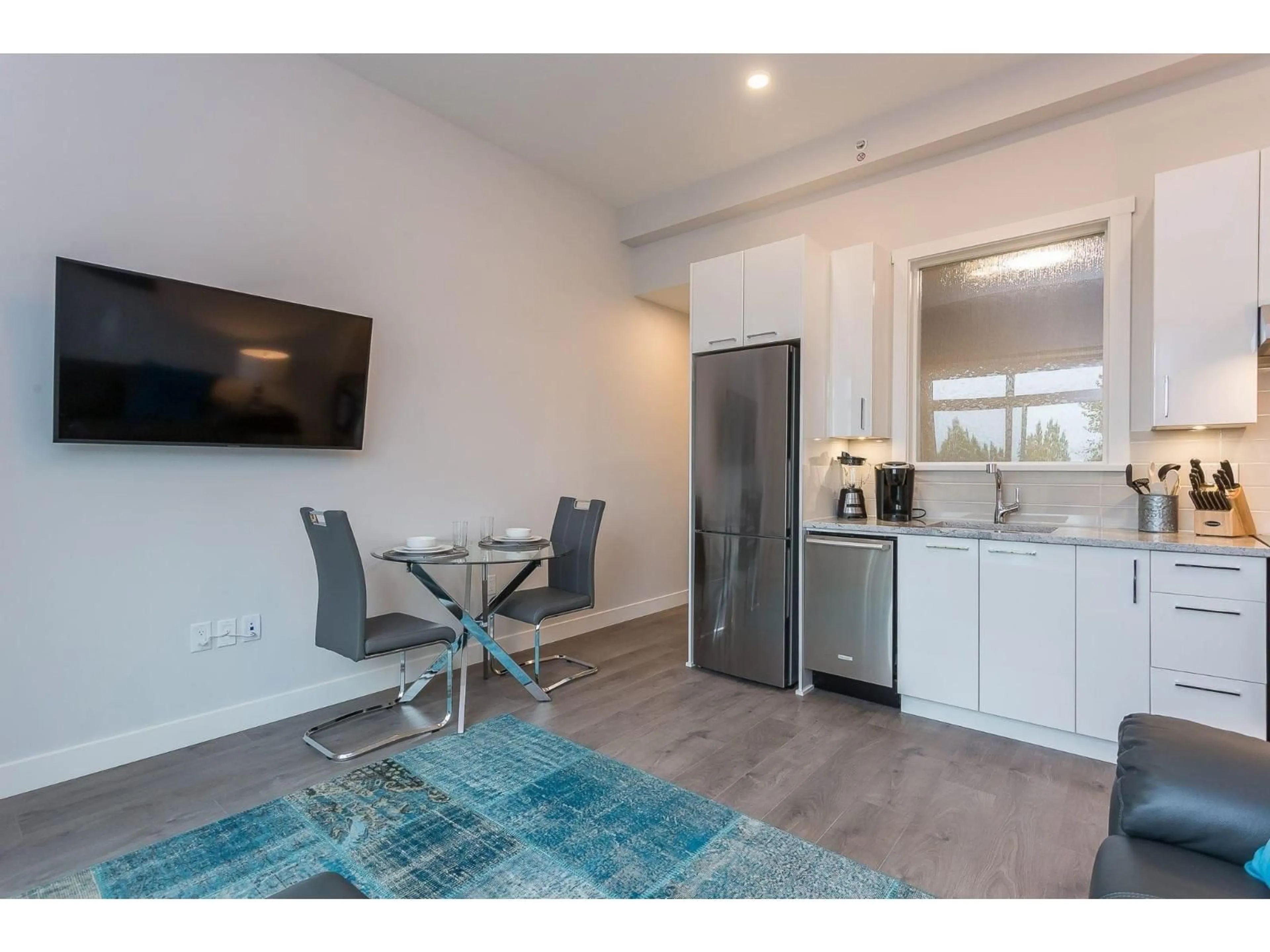 A pic of a room for 405 - 19940 BRYDON CRESCENT, Langley British Columbia V3A0K8