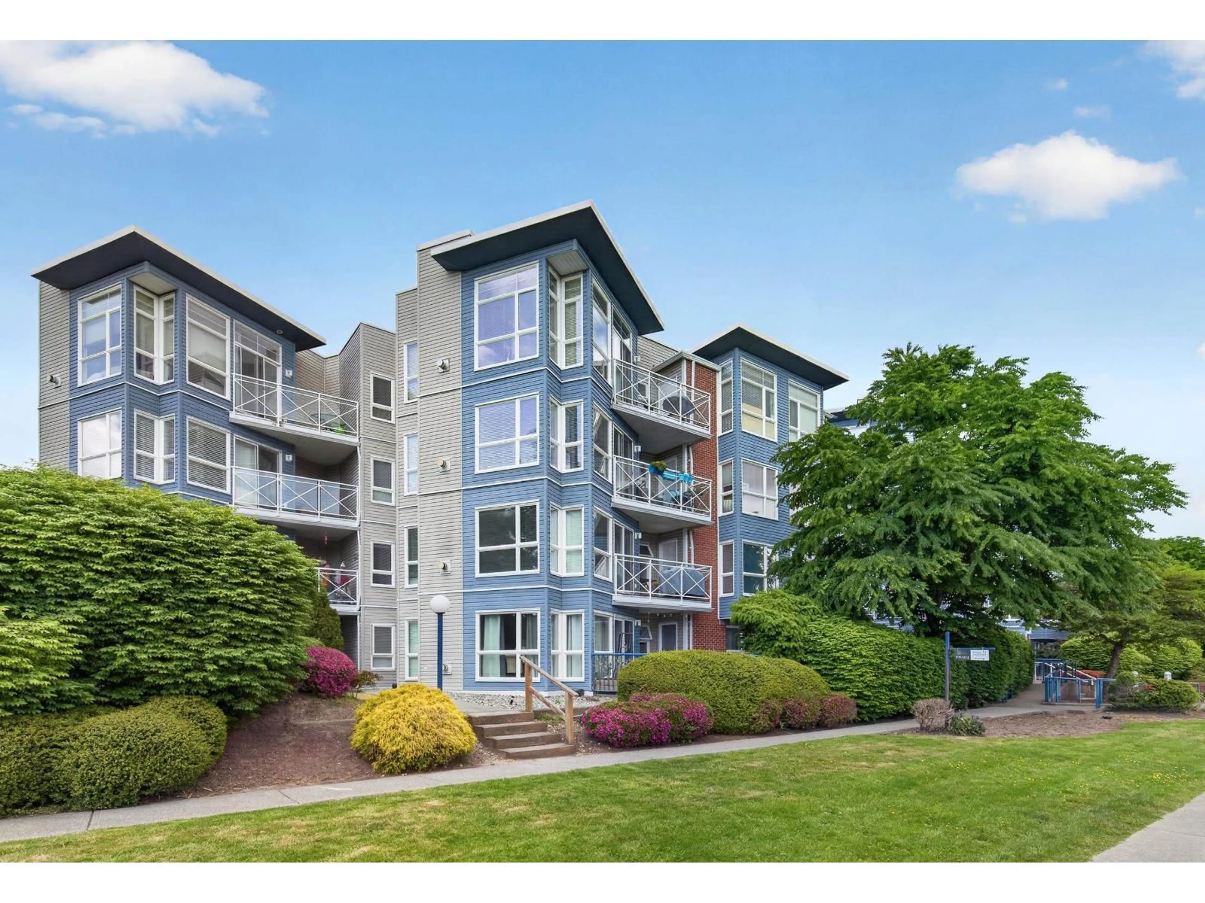Unknown for #101 - 20245 53 AVENUE, Langley British Columbia V3A3V2