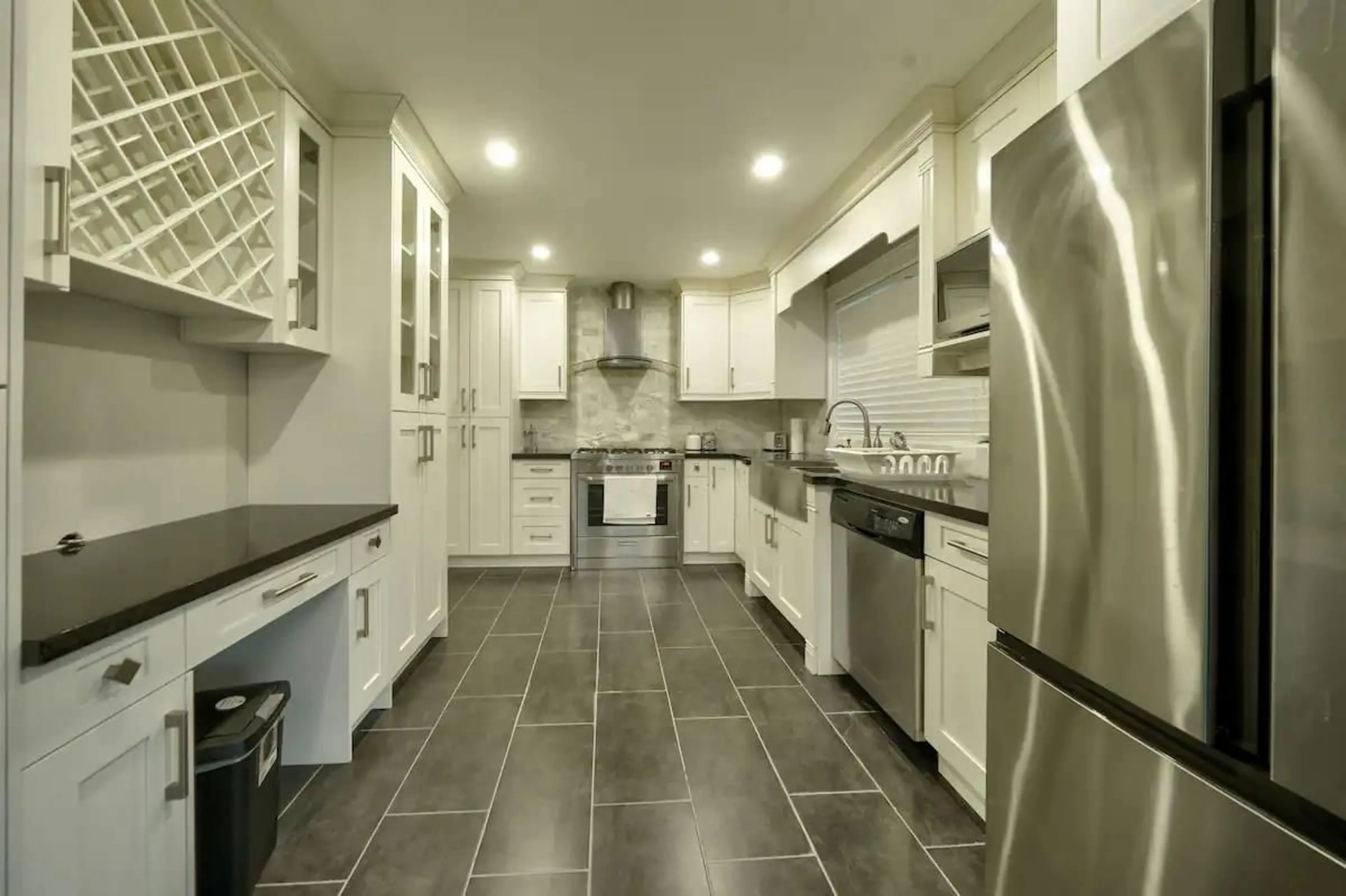 Contemporary kitchen, ceramic/tile floor for 18369 21A AVENUE, Surrey British Columbia V3Z9W2