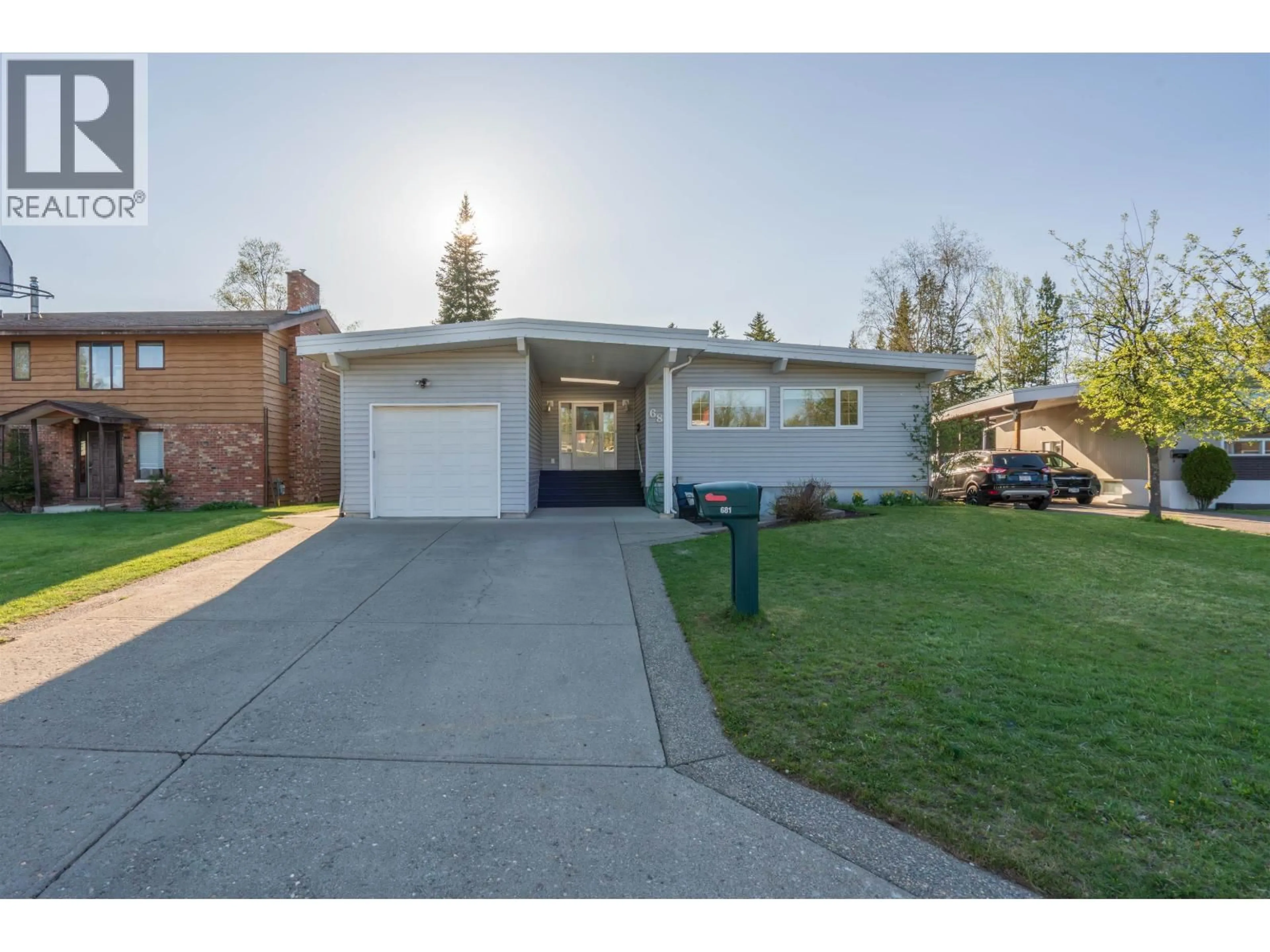 Unknown for 681 TAY CRESCENT, Prince George British Columbia V2M3V3