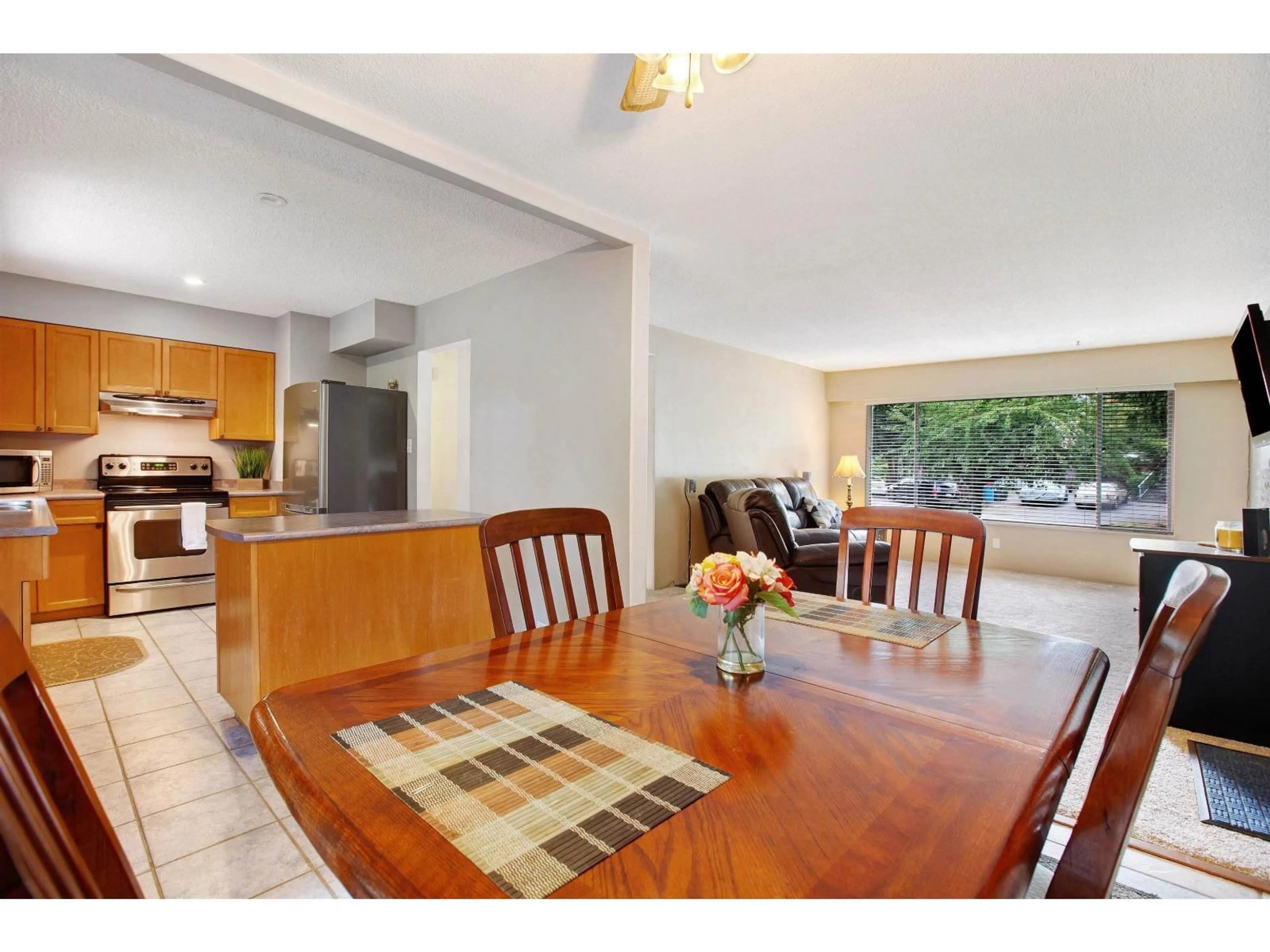 Dining room, unknown for 10992 132A STREET, Surrey British Columbia V3T3Y4