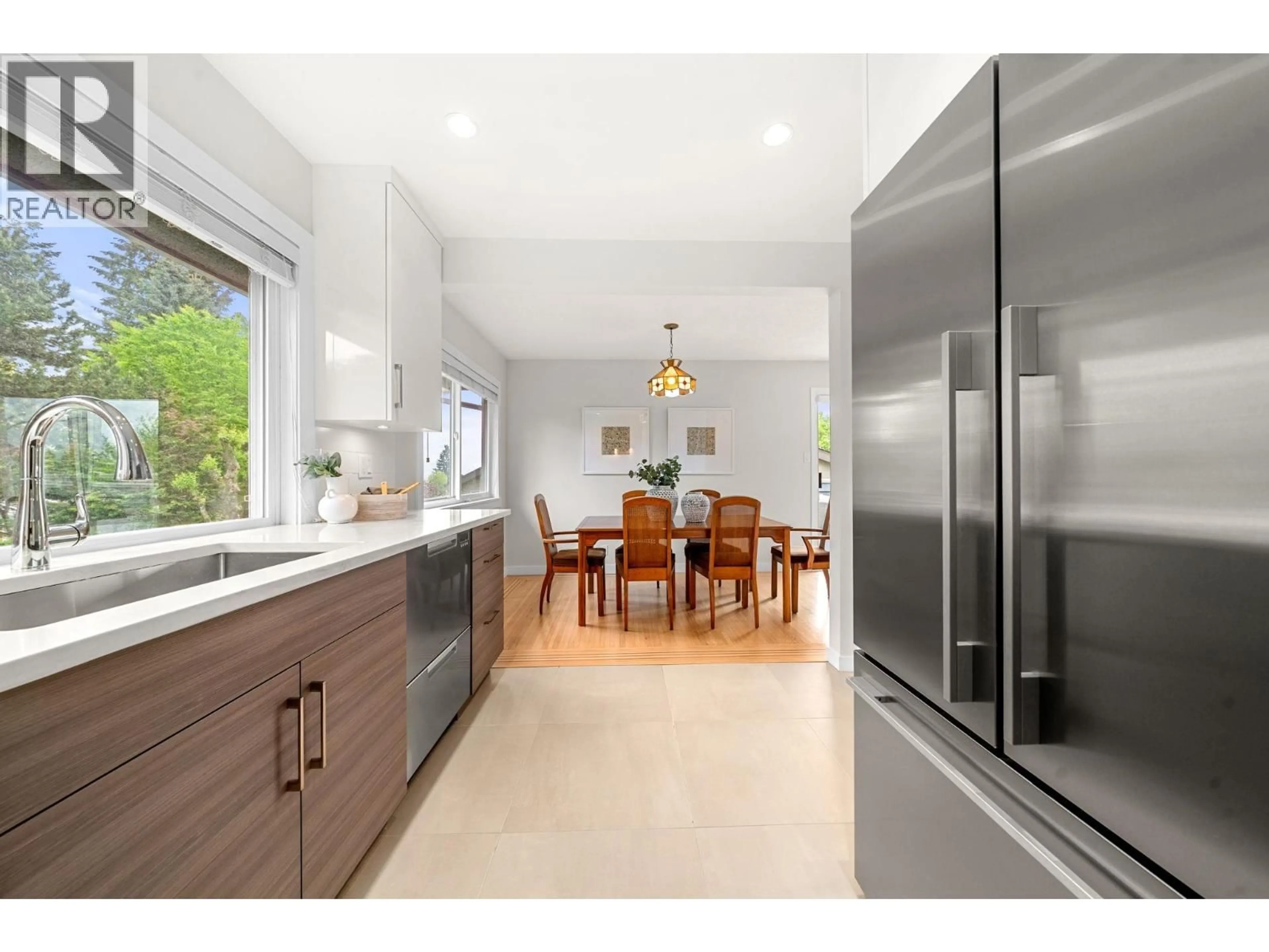 Open concept kitchen, unknown for 6235 ASHWORTH AVENUE, Burnaby British Columbia V5E3T8