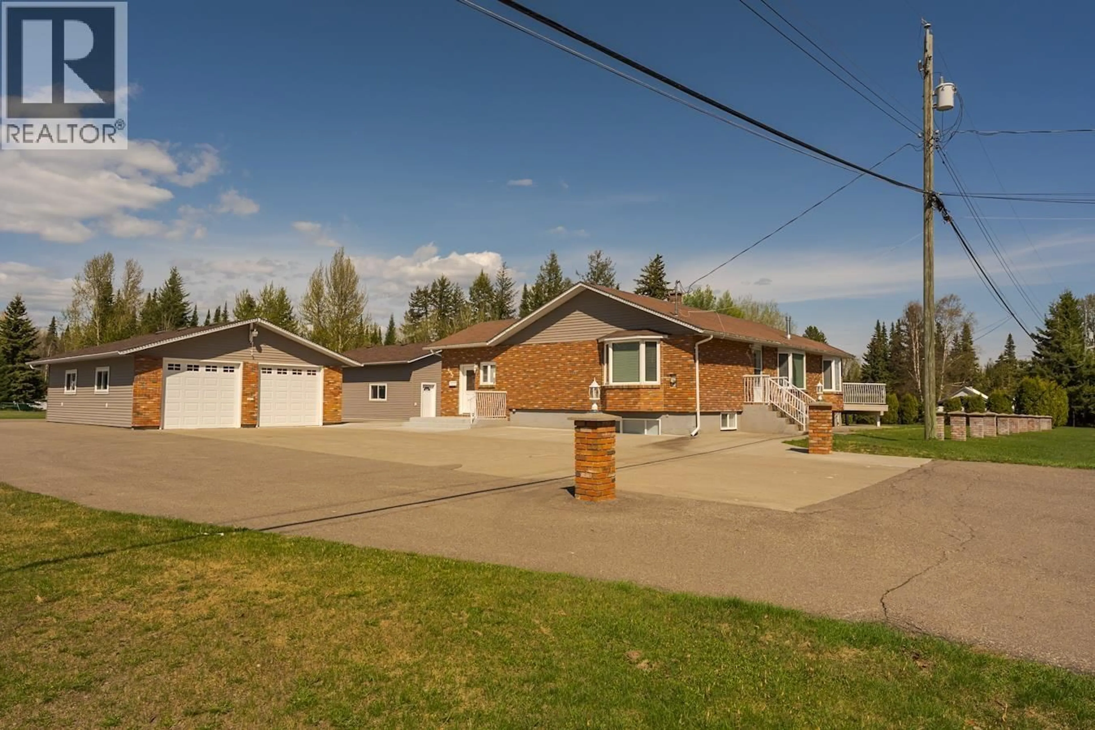 A pic from outside/outdoor area/front of a property/back of a property/a pic from drone, street for 4642 MARTIN ROAD, Prince George British Columbia V2K2K1