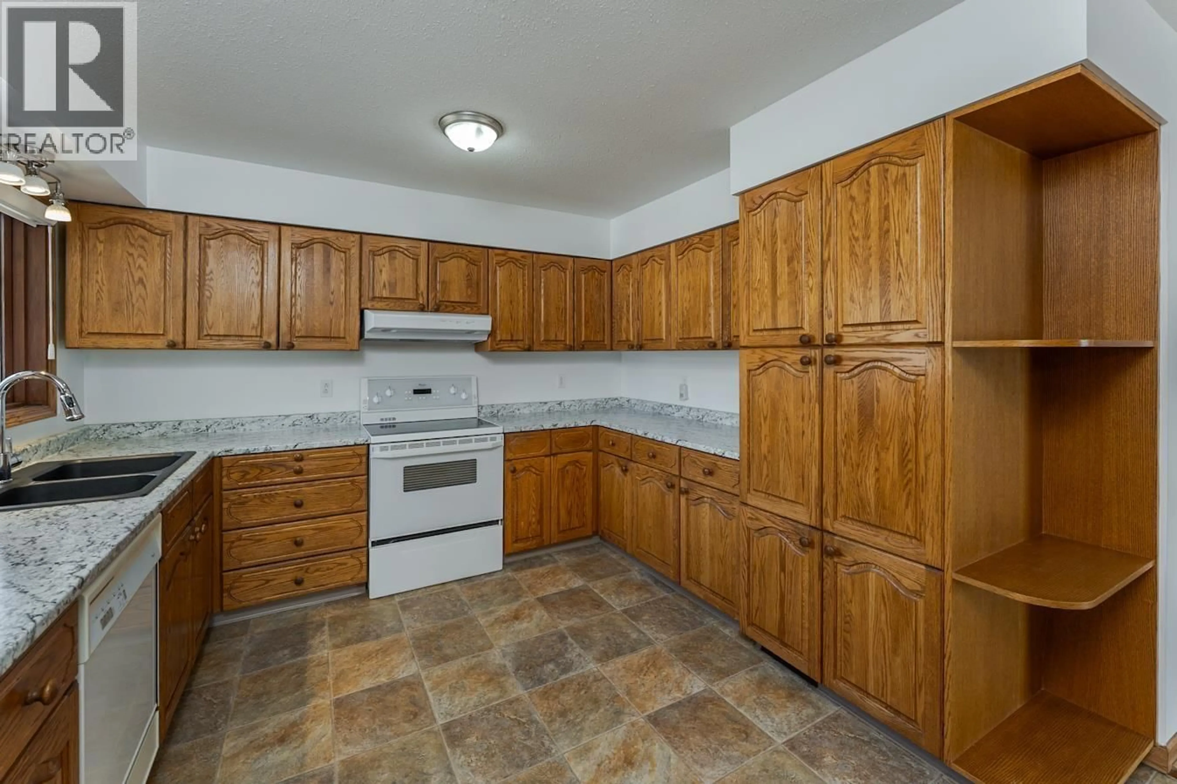 Standard kitchen, unknown for 4642 MARTIN ROAD, Prince George British Columbia V2K2K1