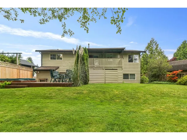 7978 141A STREET, Surrey 5