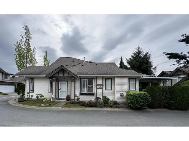 41 - 15868 85 AVENUE, Surrey 3
