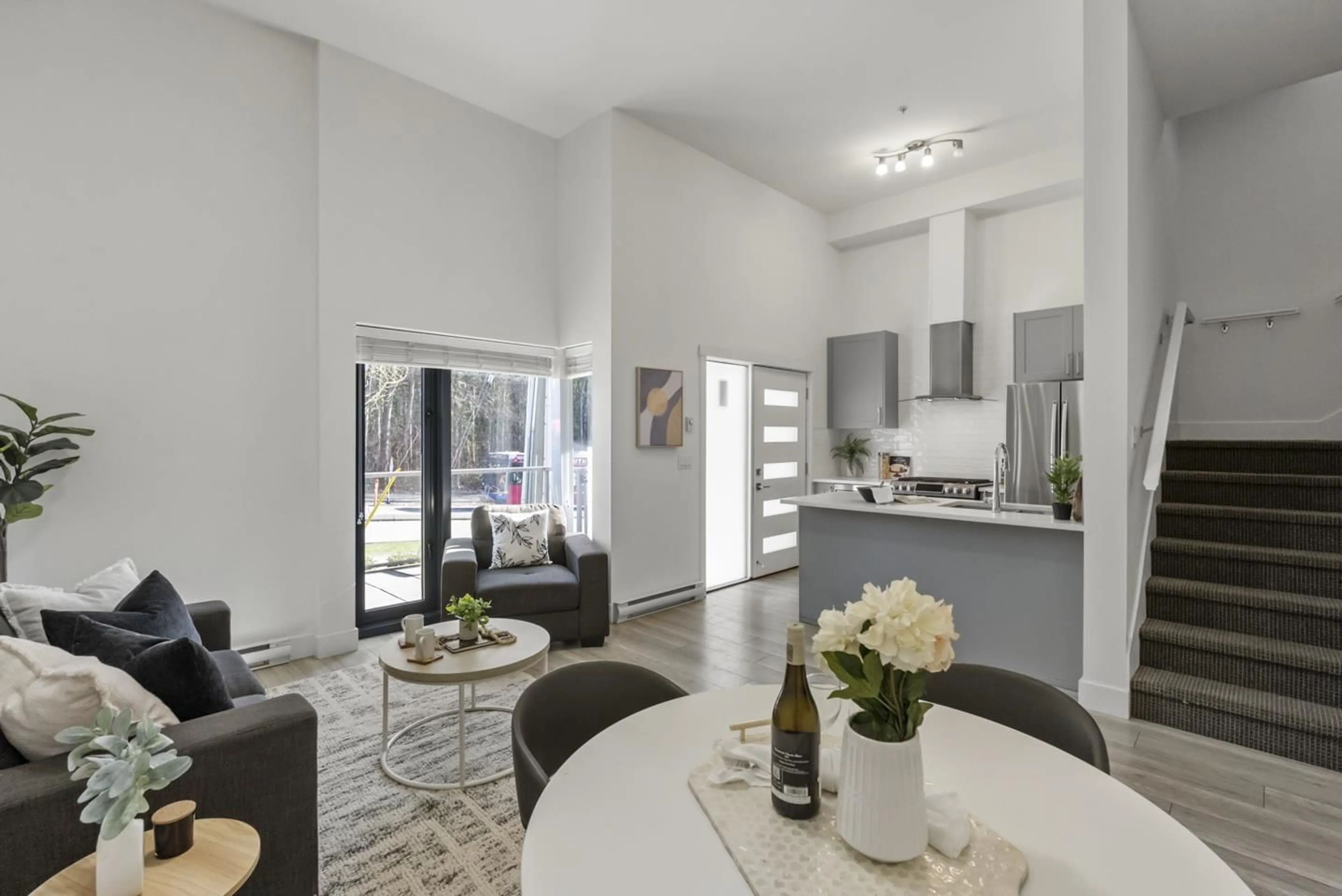Open concept kitchen, unknown for 108 - 13978 FRASER HIGHWAY, Surrey British Columbia V3T0P2