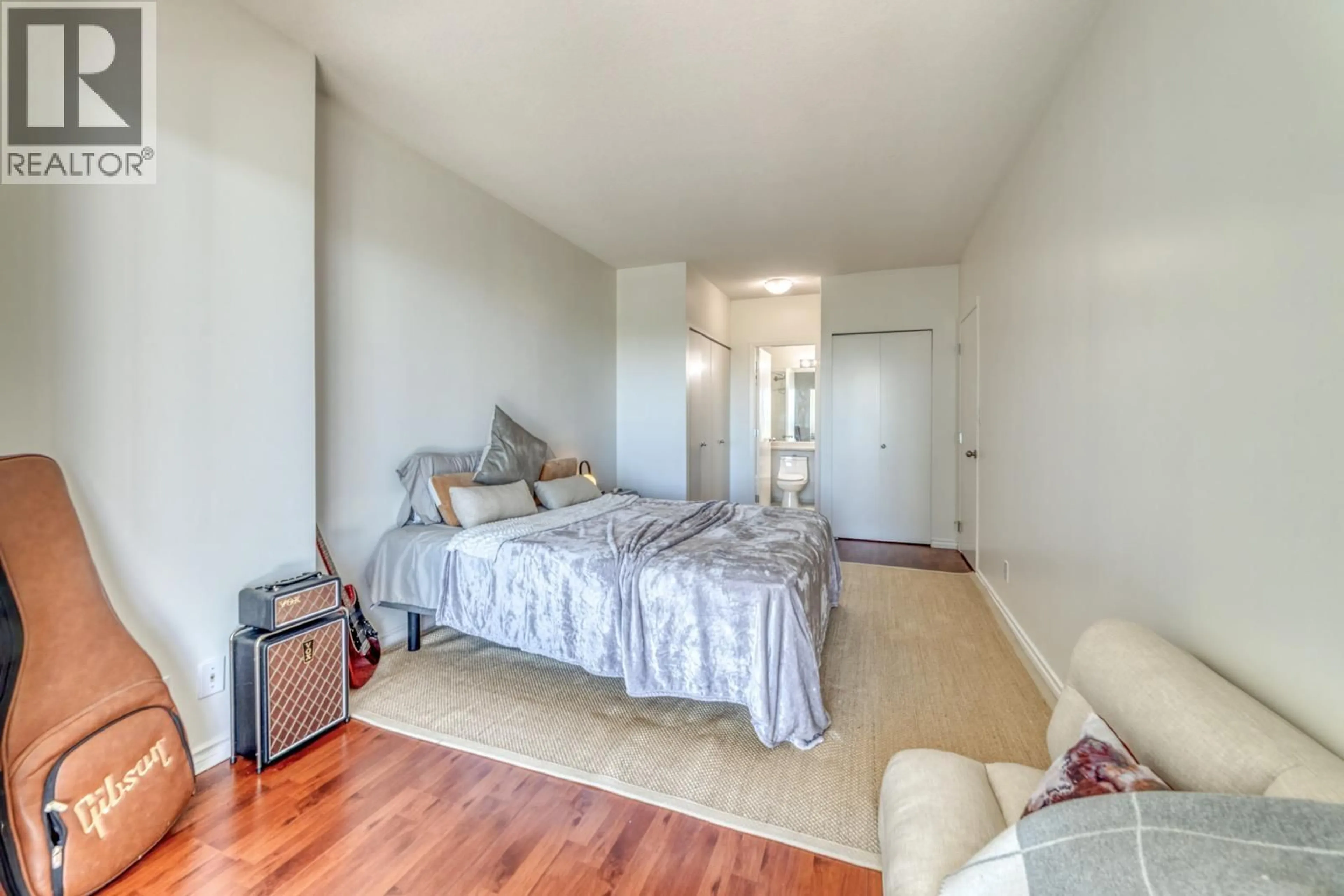 A pic of a room for 701 - 8851 LANSDOWNE ROAD, Richmond British Columbia V6X3X7