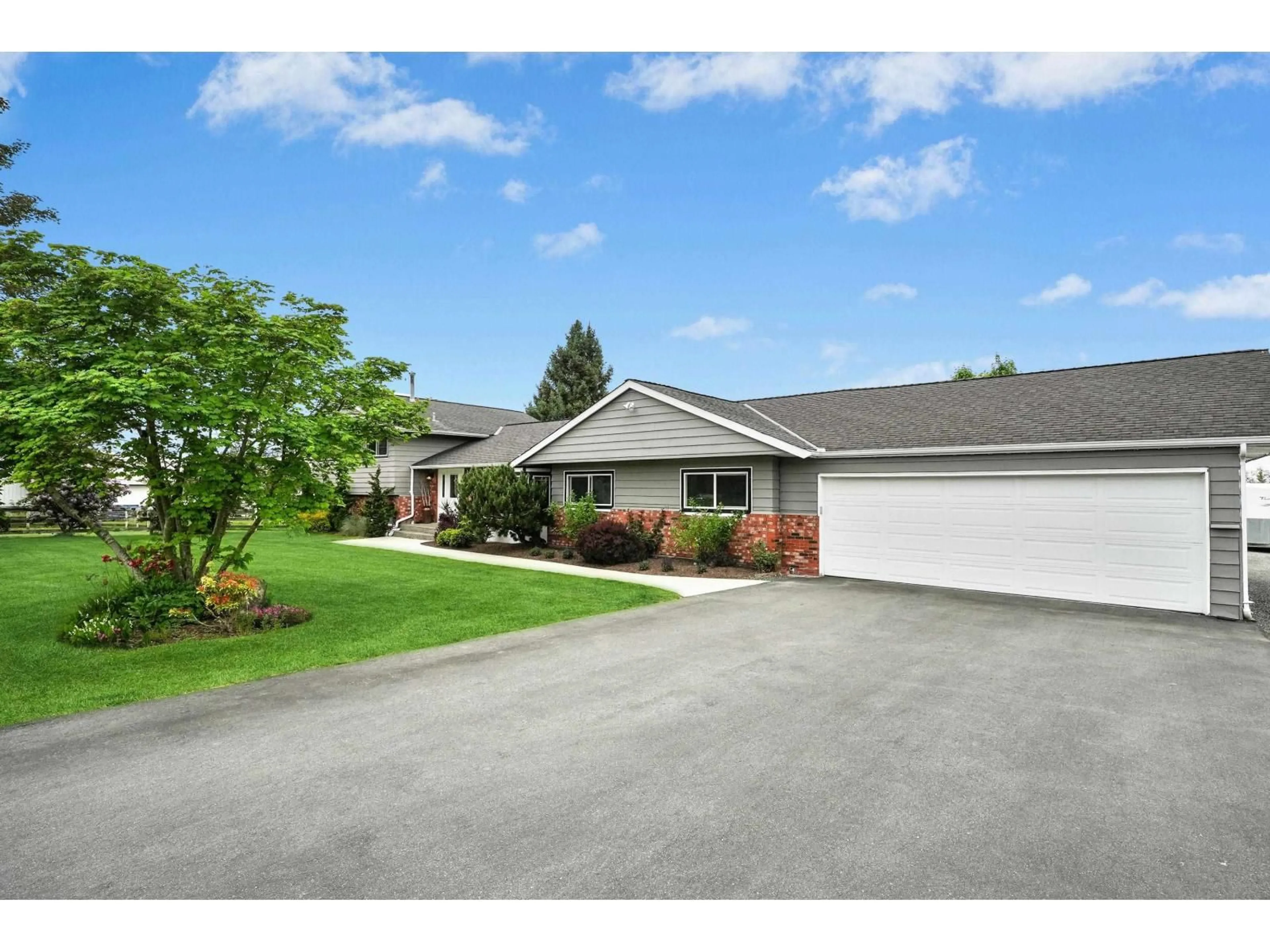 Unknown for 21723 24 AVENUE, Langley British Columbia V2Z1P5