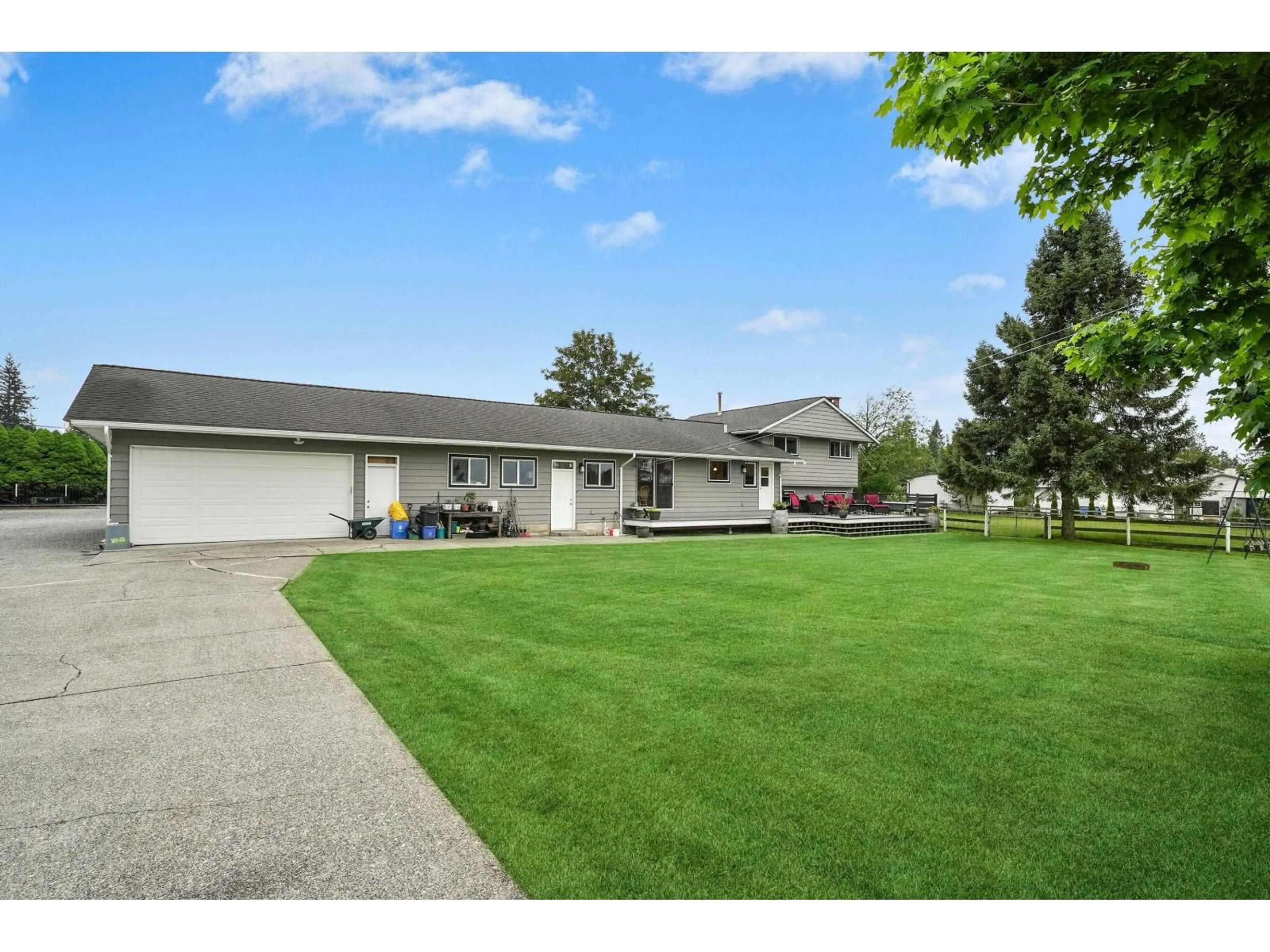A pic from outside/outdoor area/front of a property/back of a property/a pic from drone, street for 21723 24 AVENUE, Langley British Columbia V2Z1P5