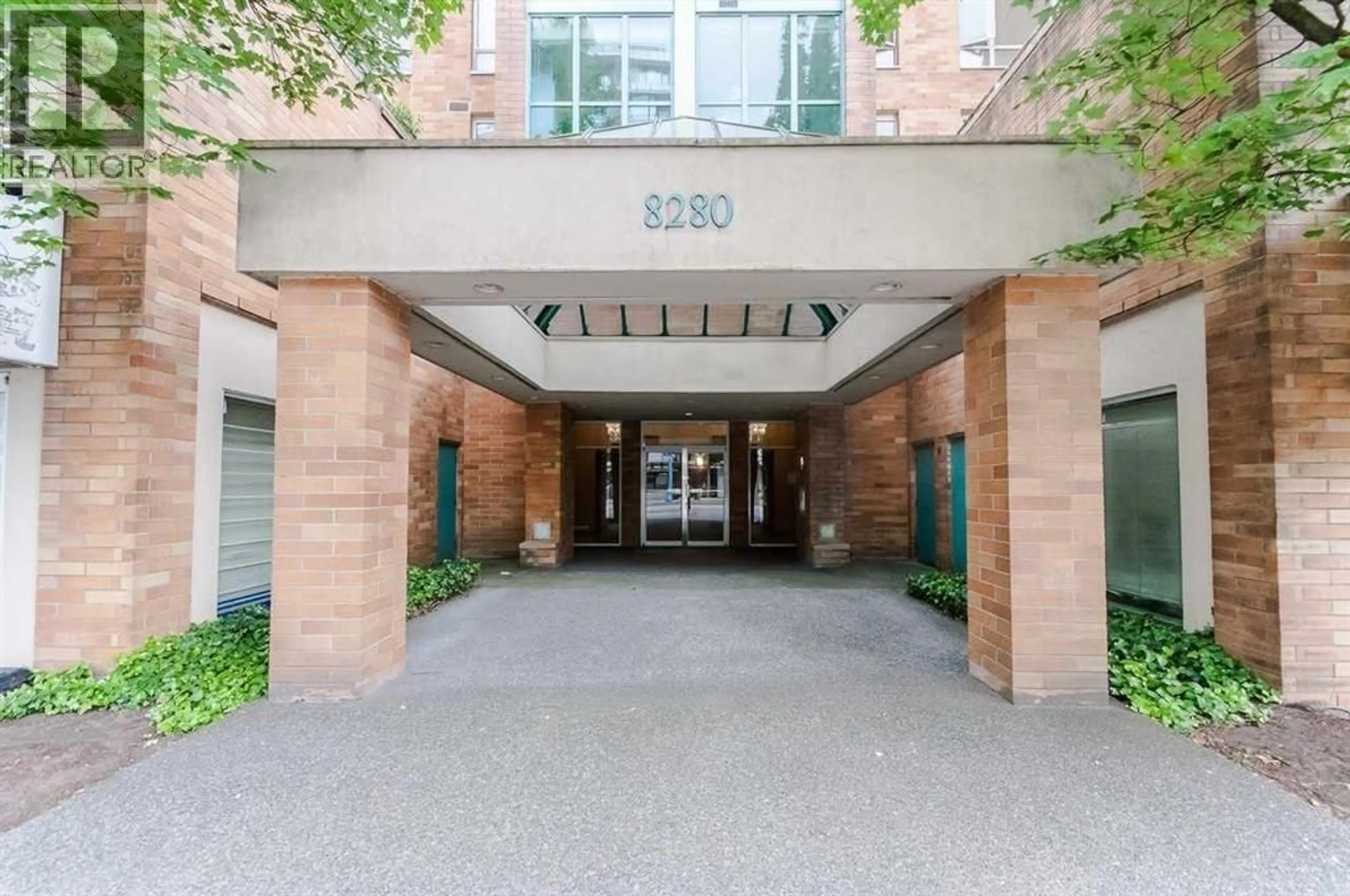 Indoor foyer for 504 - 8280 WESTMINSTER HIGHWAY, Richmond British Columbia V6X3W3