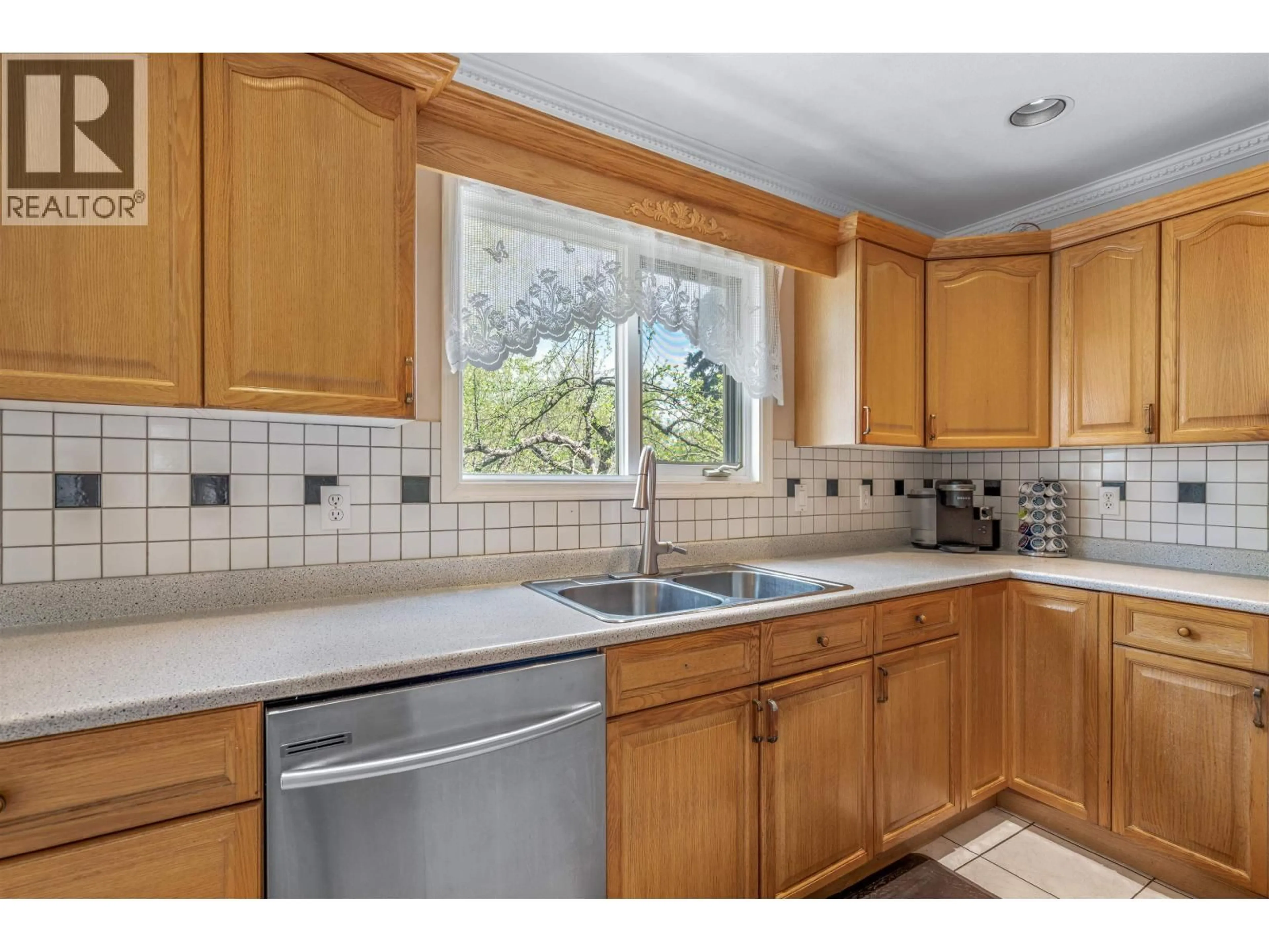 Standard kitchen, ceramic/tile floor for 4480 WHEELER ROAD, Prince George British Columbia V2N5H7