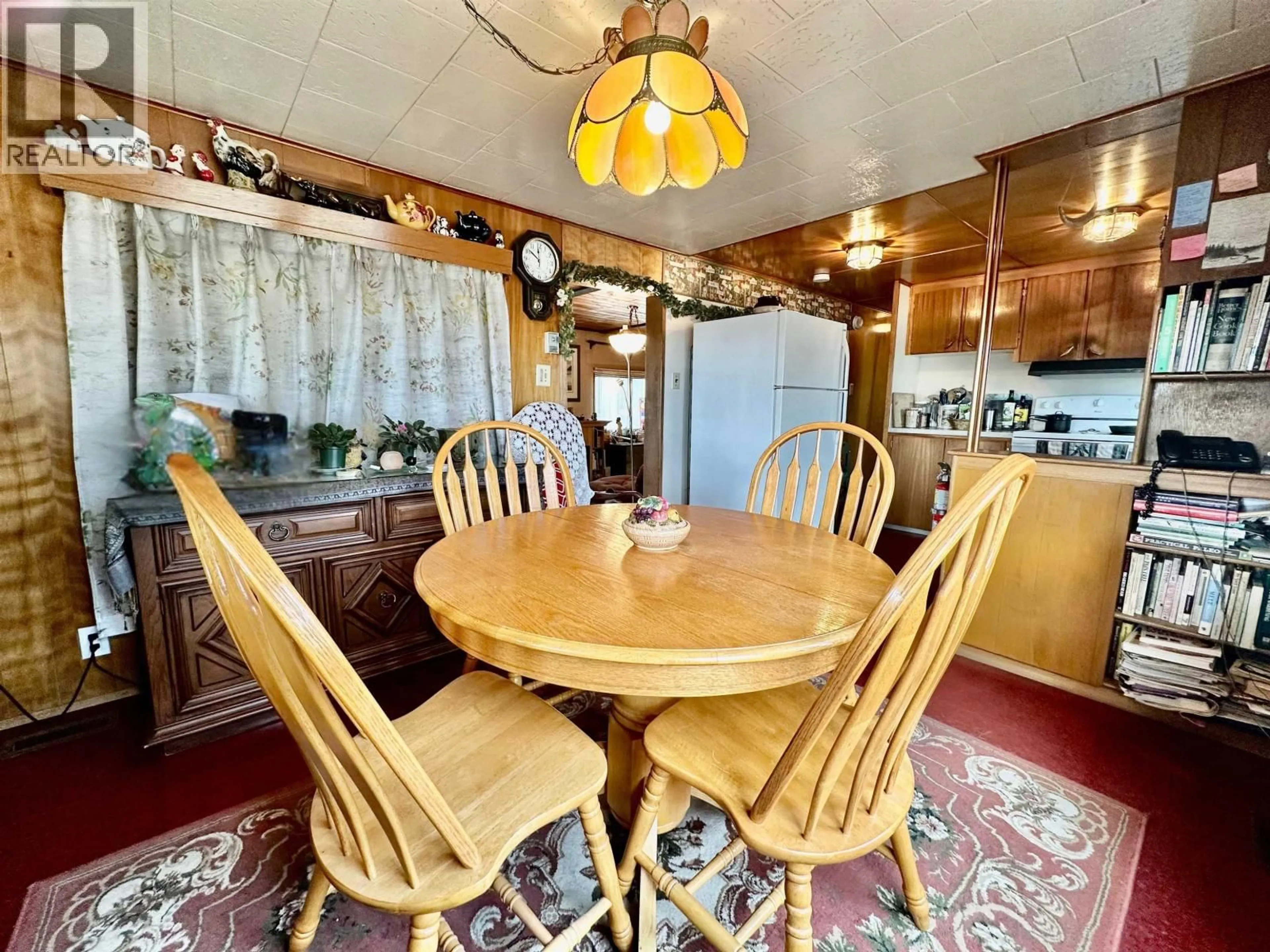 Dining room, unknown for 6808 STOKES ROAD, 100 Mile House British Columbia V0K2E2