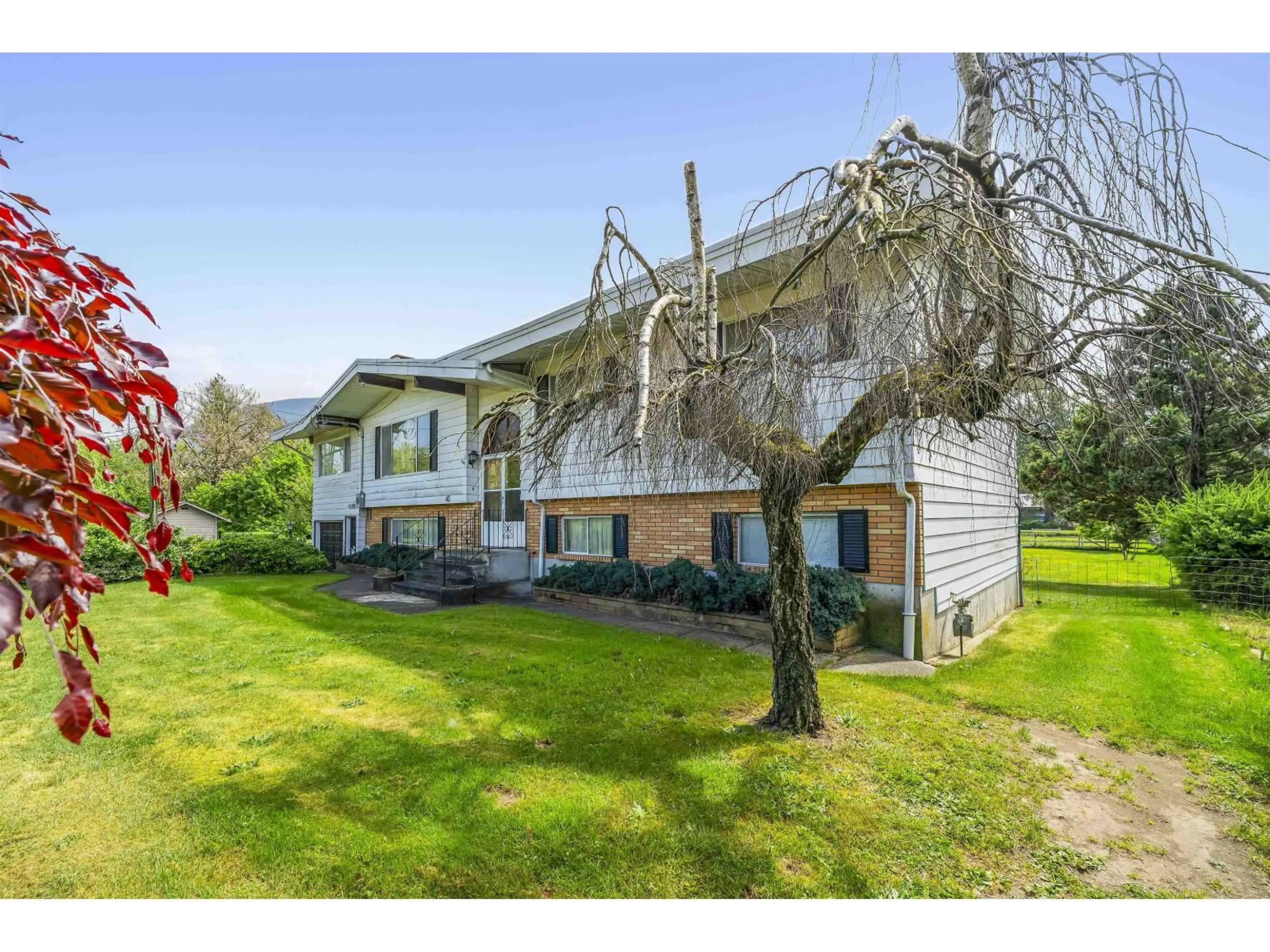 A pic from outside/outdoor area/front of a property/back of a property/a pic from drone, unknown for 41588 YARROW CENTRAL ROAD, Yarrow British Columbia V2R5G4