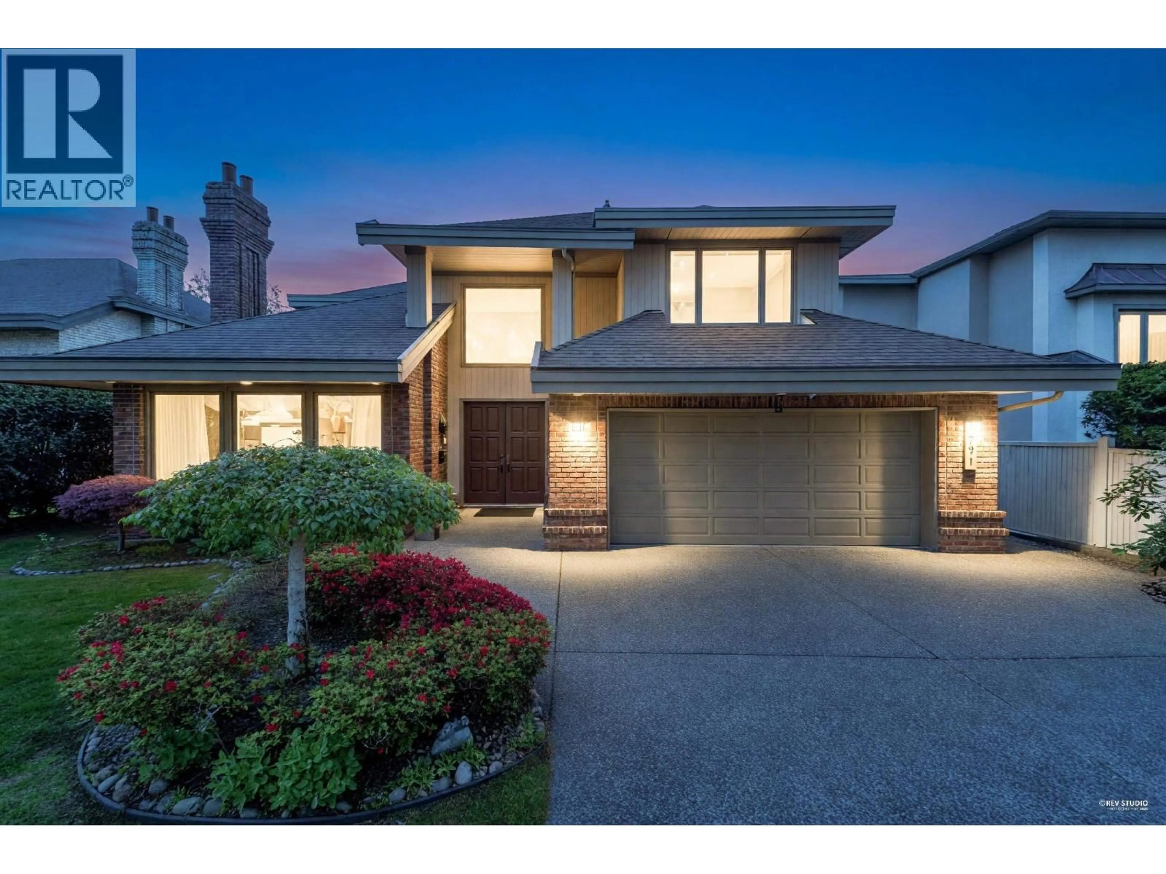 Home with brick exterior material, street for 7591 TWEEDSMUIR AVENUE, Richmond British Columbia V7A1L1