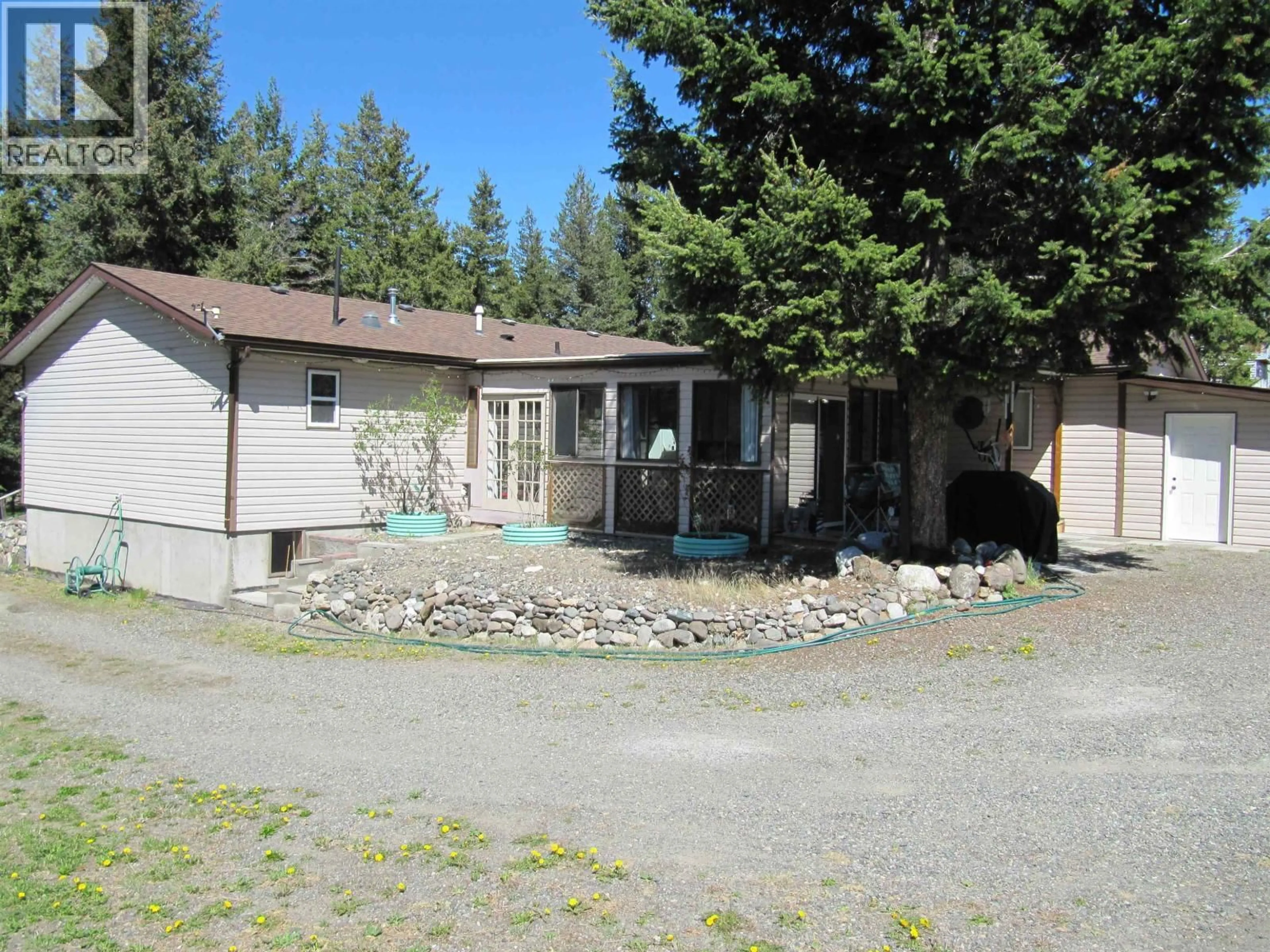 Unknown for 5031 EASZEE DRIVE, 108 Mile Ranch British Columbia V0K2Z0
