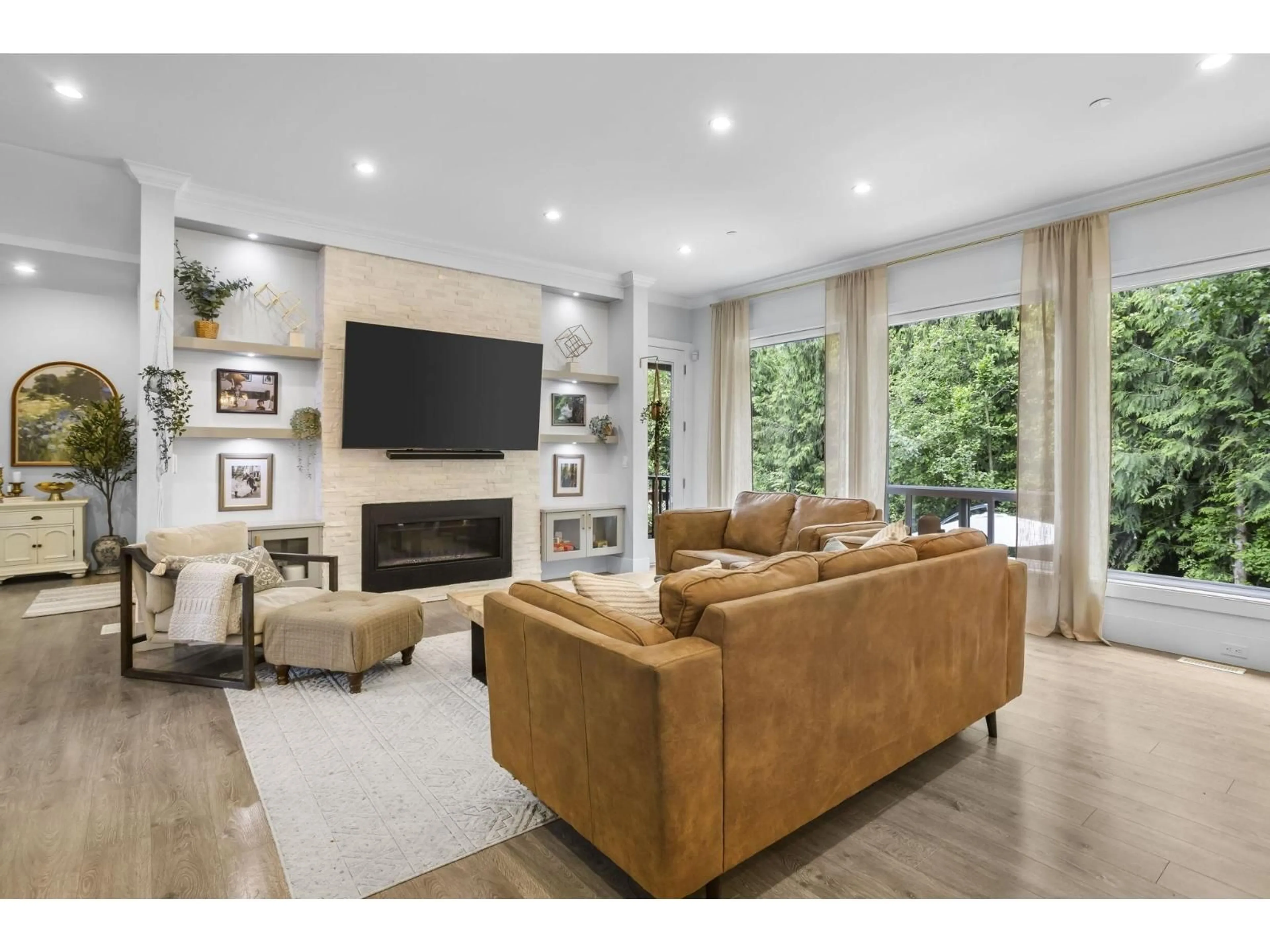 Living room with furniture, unknown for 4441 EMILY CARR PLACE, Abbotsford British Columbia V2T6X4