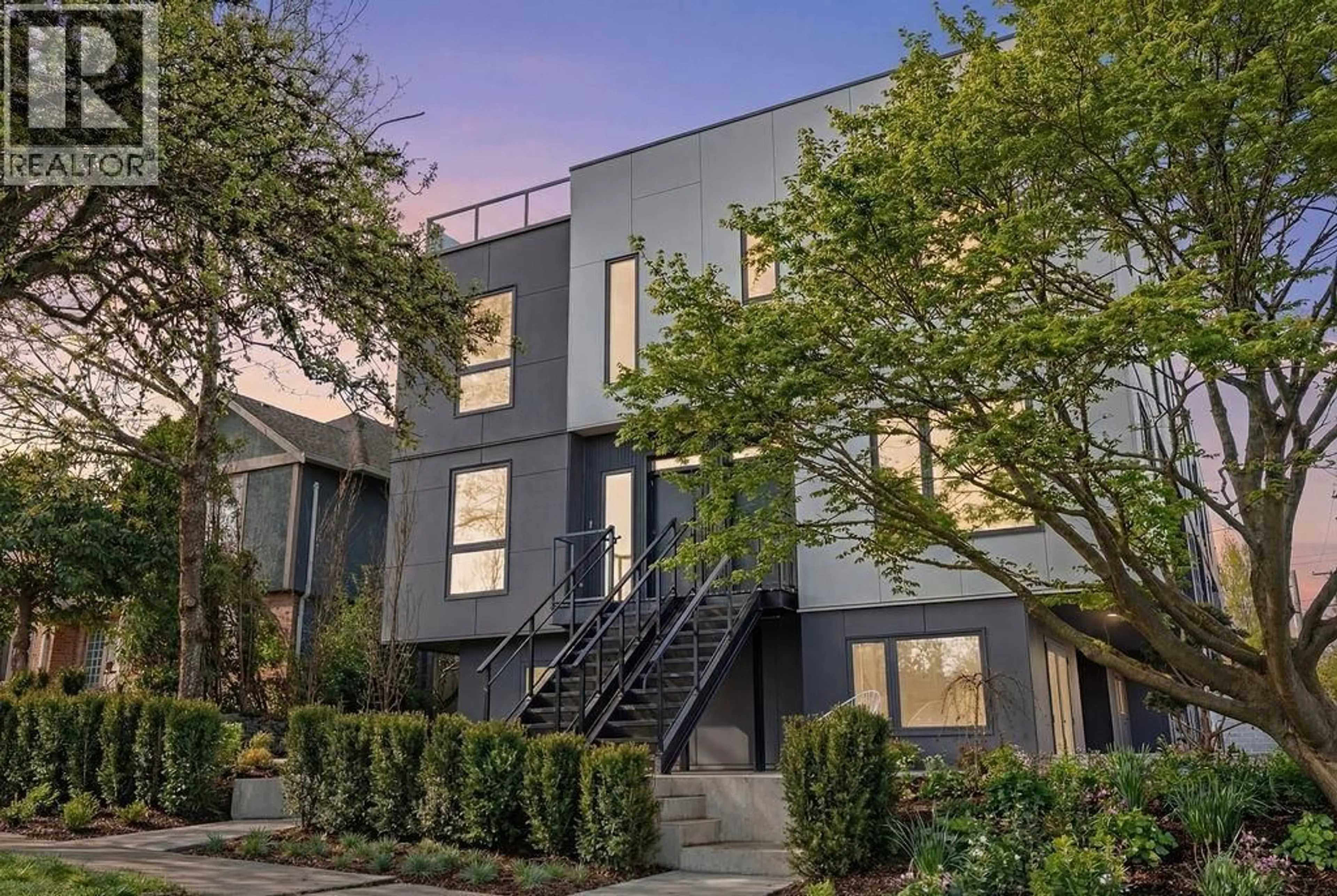 Home with brick exterior material, street for 692 29TH AVENUE, Vancouver British Columbia V5Z2H9