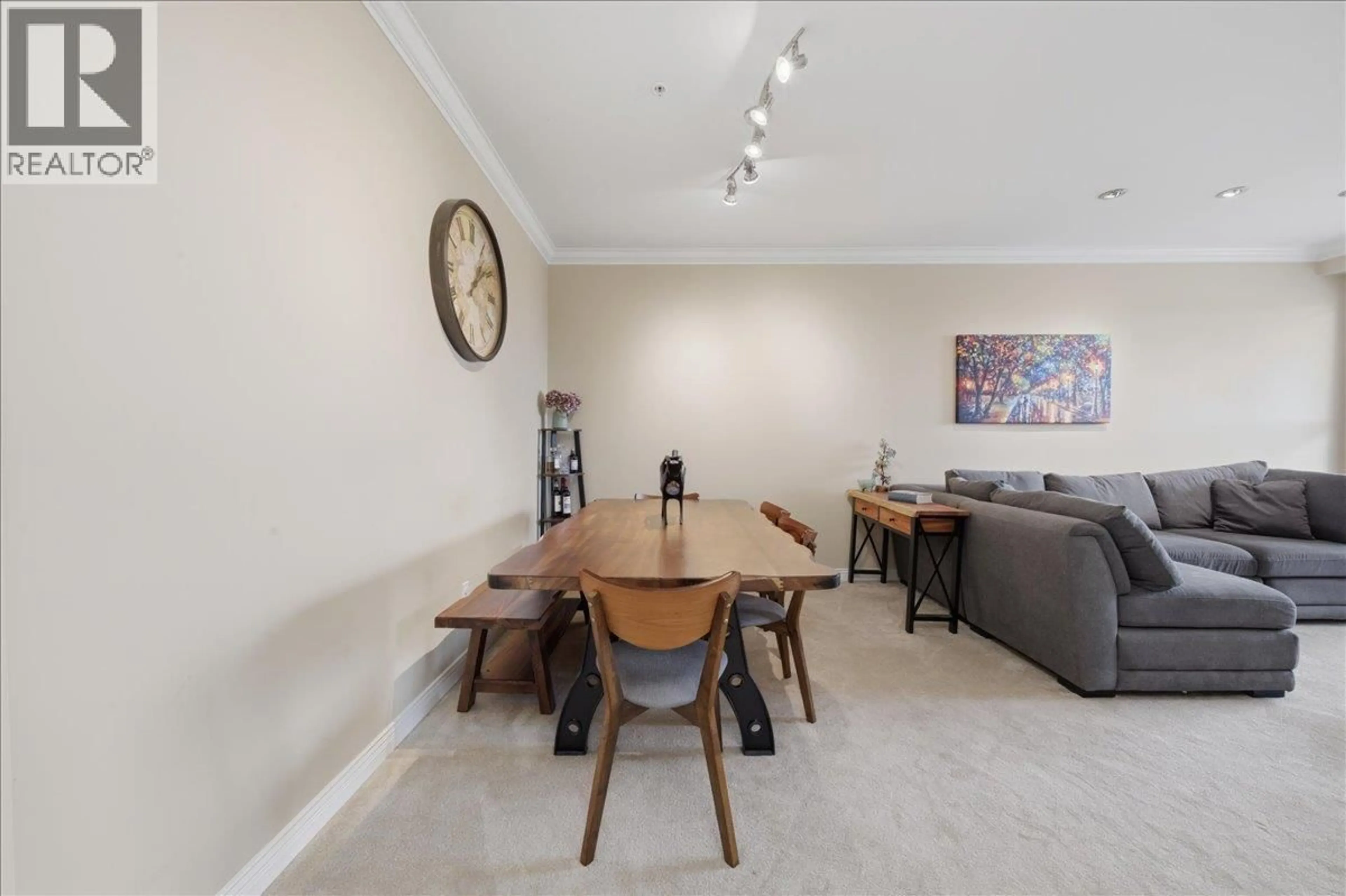 Dining room, unknown for 307 - 5270 OAKMOUNT CRESCENT, Burnaby British Columbia V5H4S1