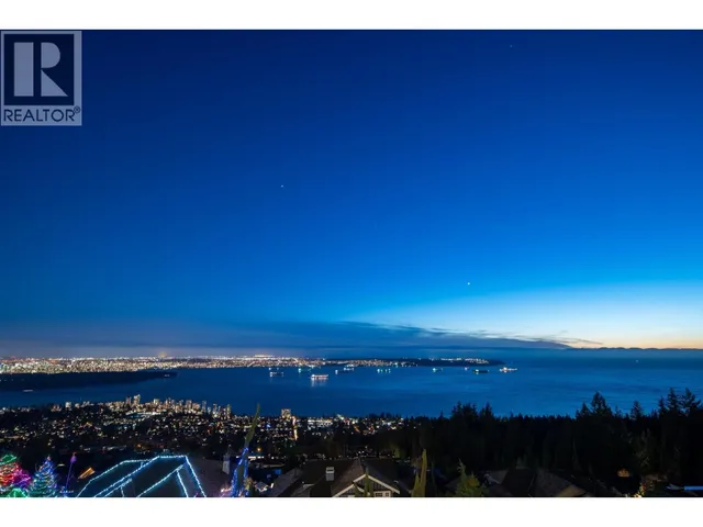 2426 HALSTON COURT, West Vancouver 4