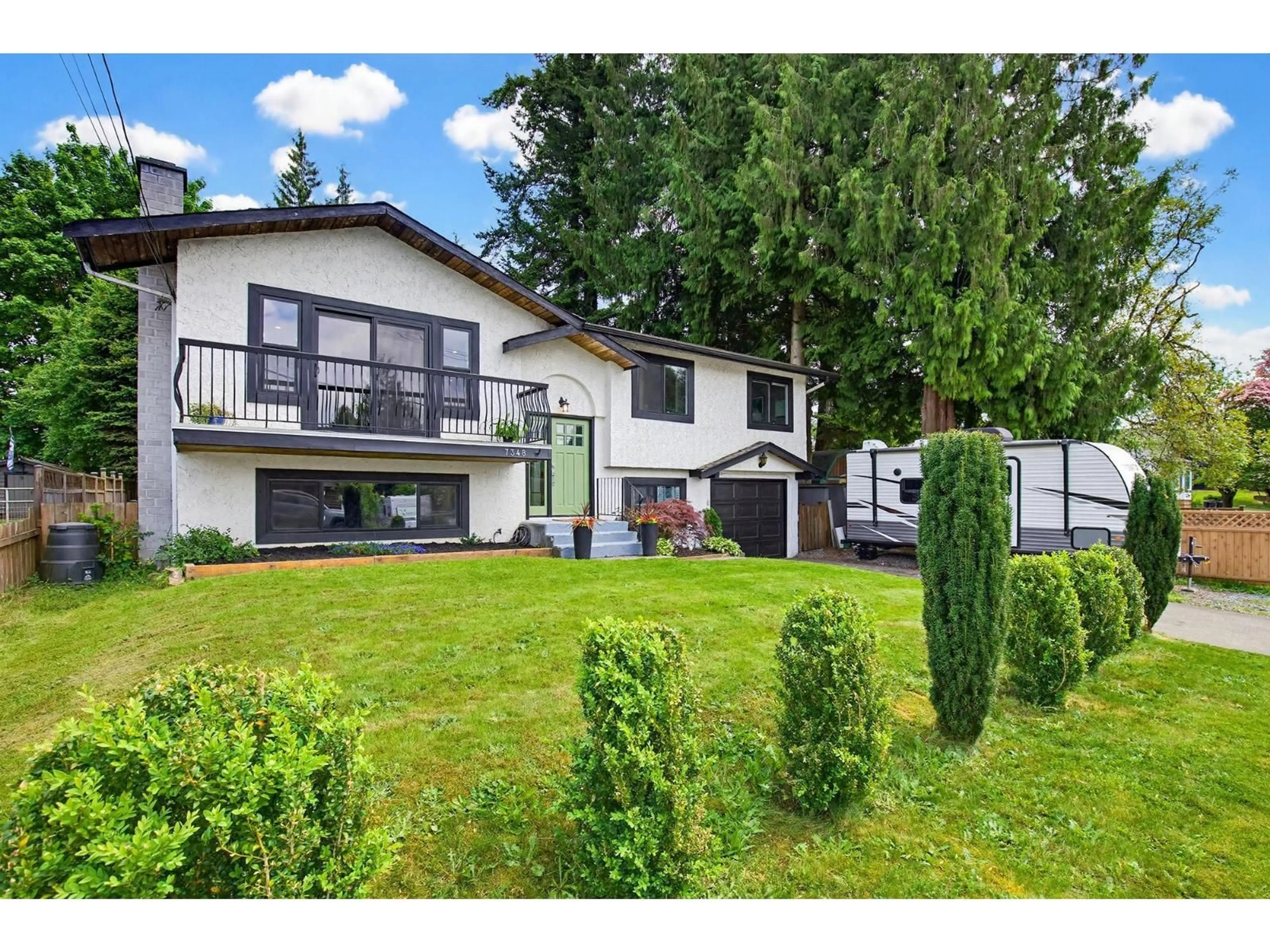 A pic from outside/outdoor area/front of a property/back of a property/a pic from drone, street for 7348 TEREPOCKI CRESCENT, Mission British Columbia V2V3E5