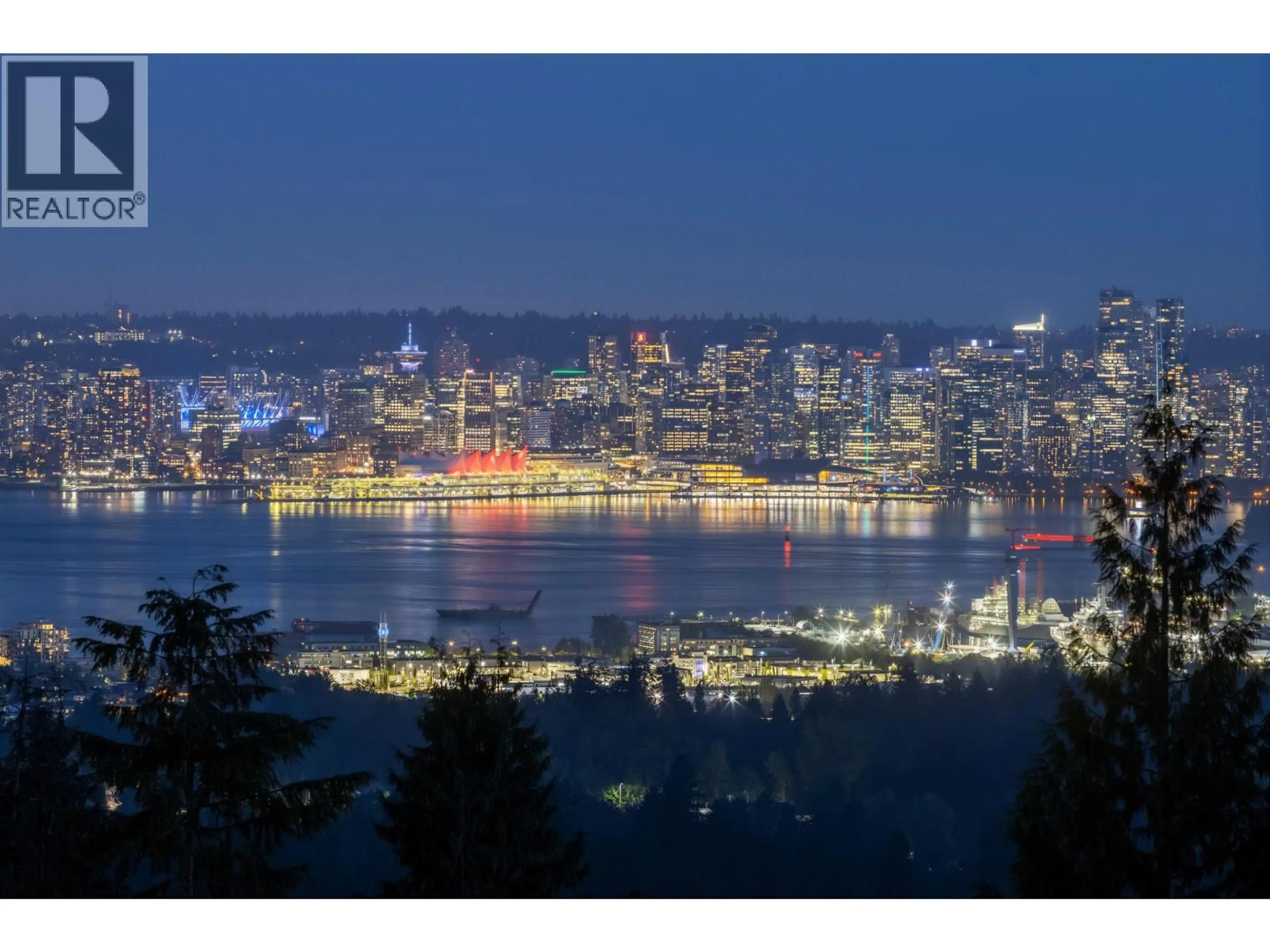 Blurry image for 383 NEWDALE COURT, North Vancouver British Columbia V7N3H3