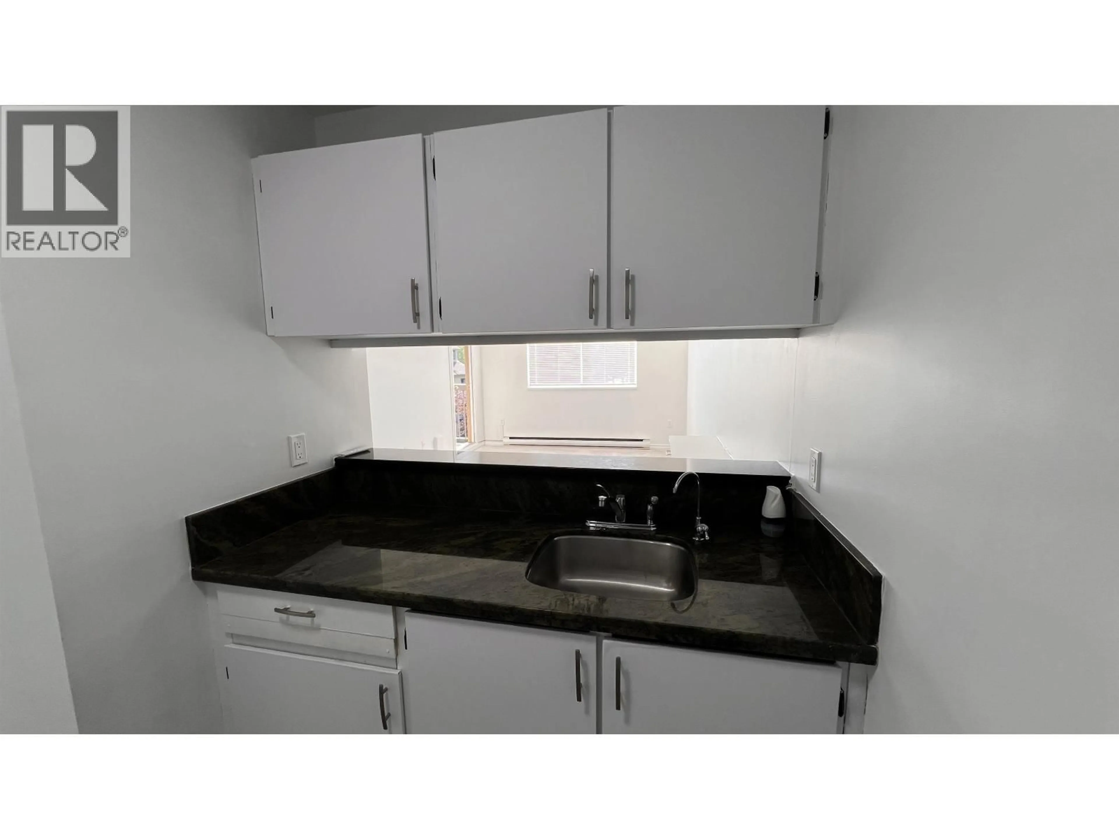 Standard kitchen, unknown for 413 - 8120 COLONIAL DRIVE, Richmond British Columbia V7C4V2