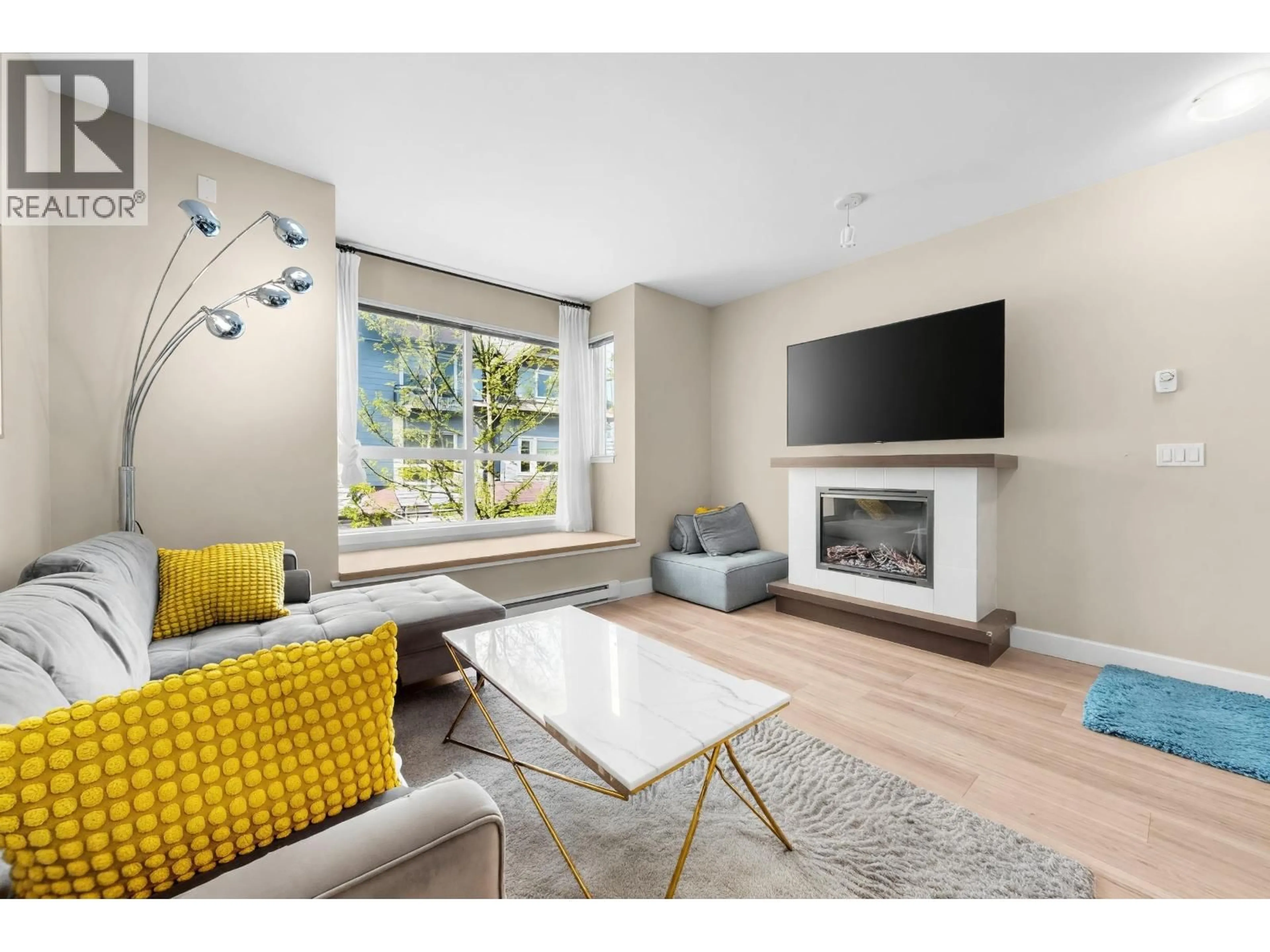Living room with furniture, unknown for 29 - 9551 FERNDALE ROAD, Richmond British Columbia V6Y0A6