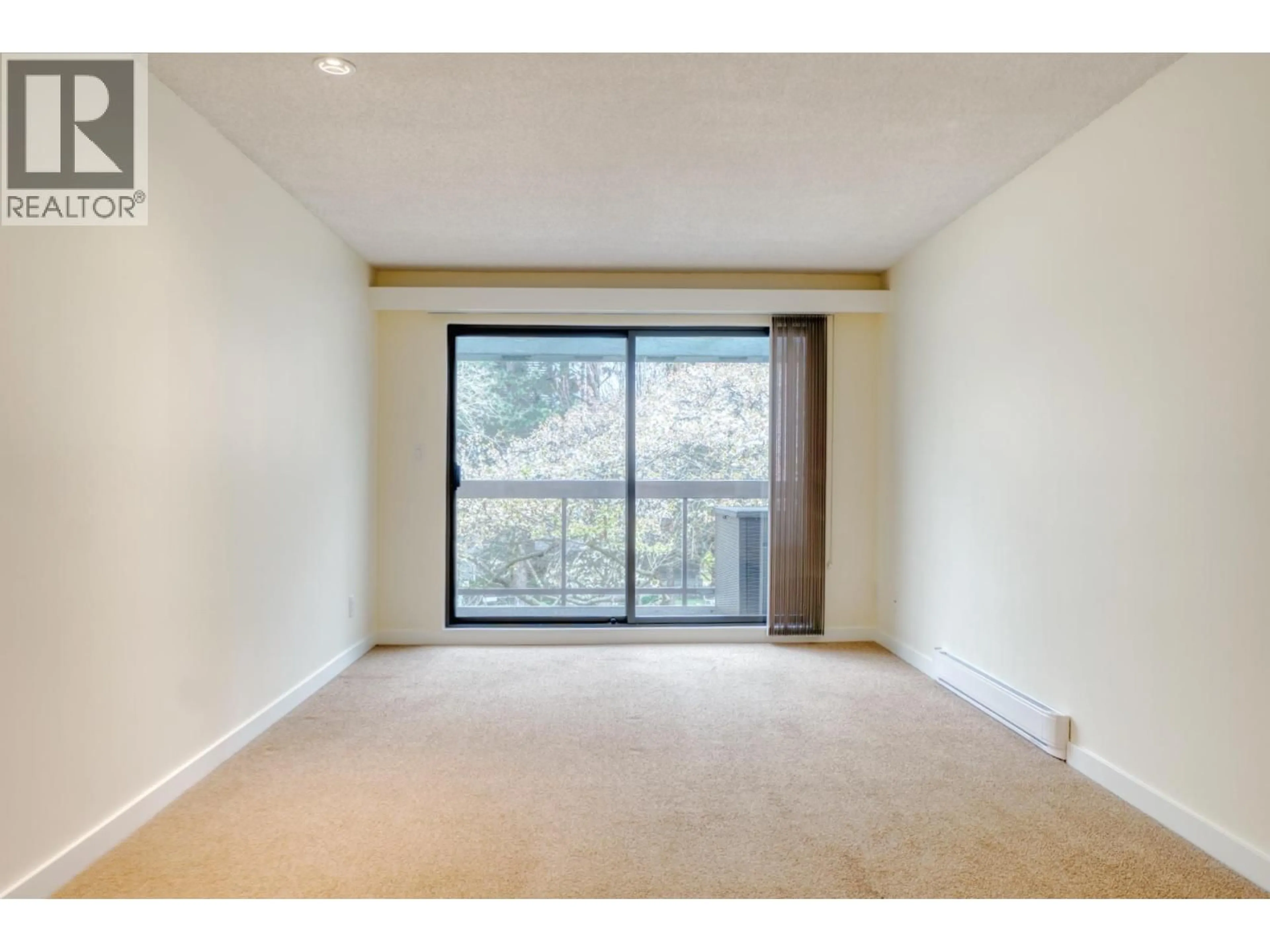 A pic of a room for 309 - 1422 3RD AVENUE, Vancouver British Columbia V5N5R5