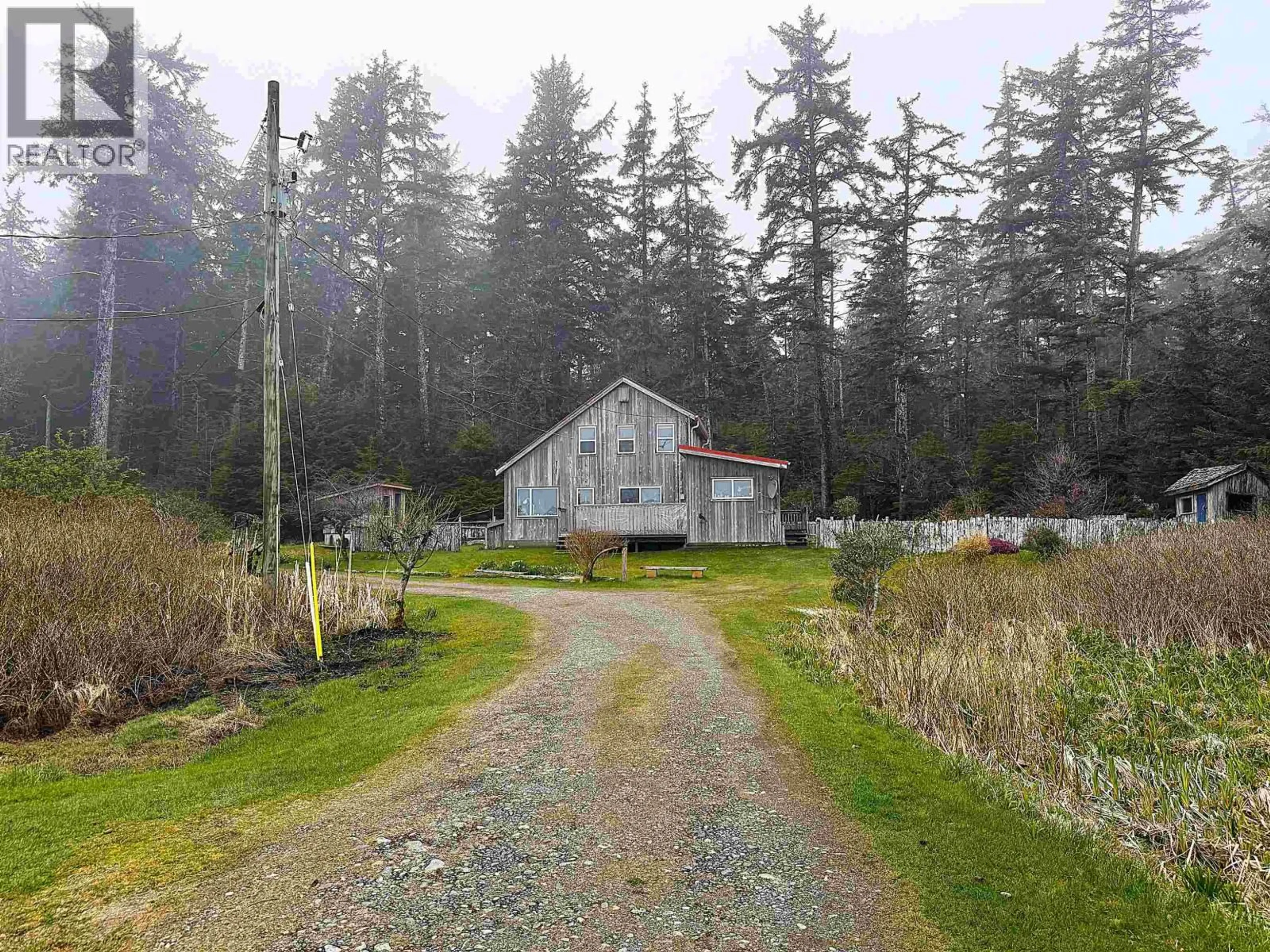 A pic from outside/outdoor area/front of a property/back of a property/a pic from drone, unknown for 556 DAVIS ROAD, Daajing Giids Rural British Columbia V0T1Y0