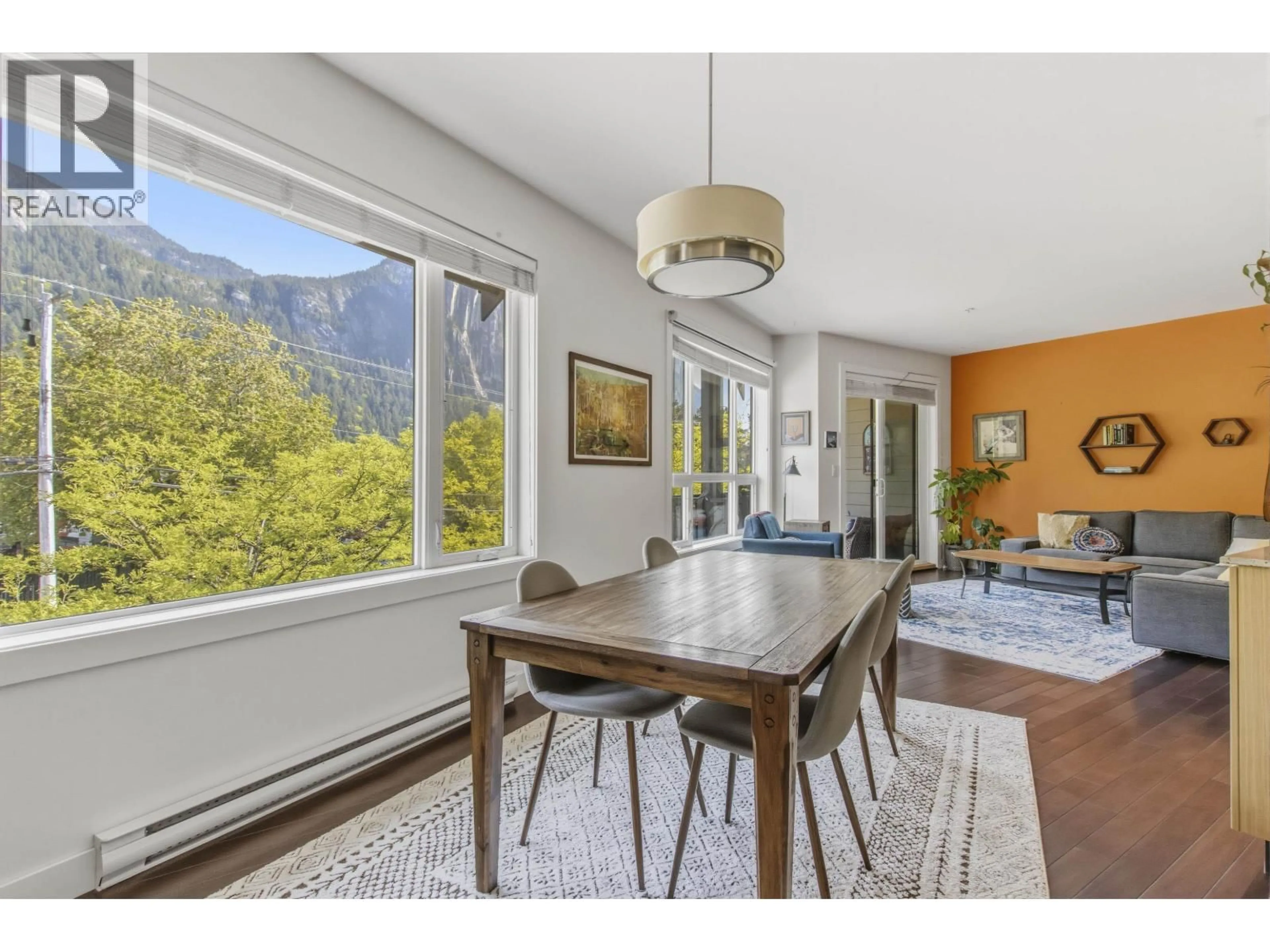 Dining room, wood/laminate floor for 208 - 1909 MAPLE DRIVE, Squamish British Columbia V8B0T1