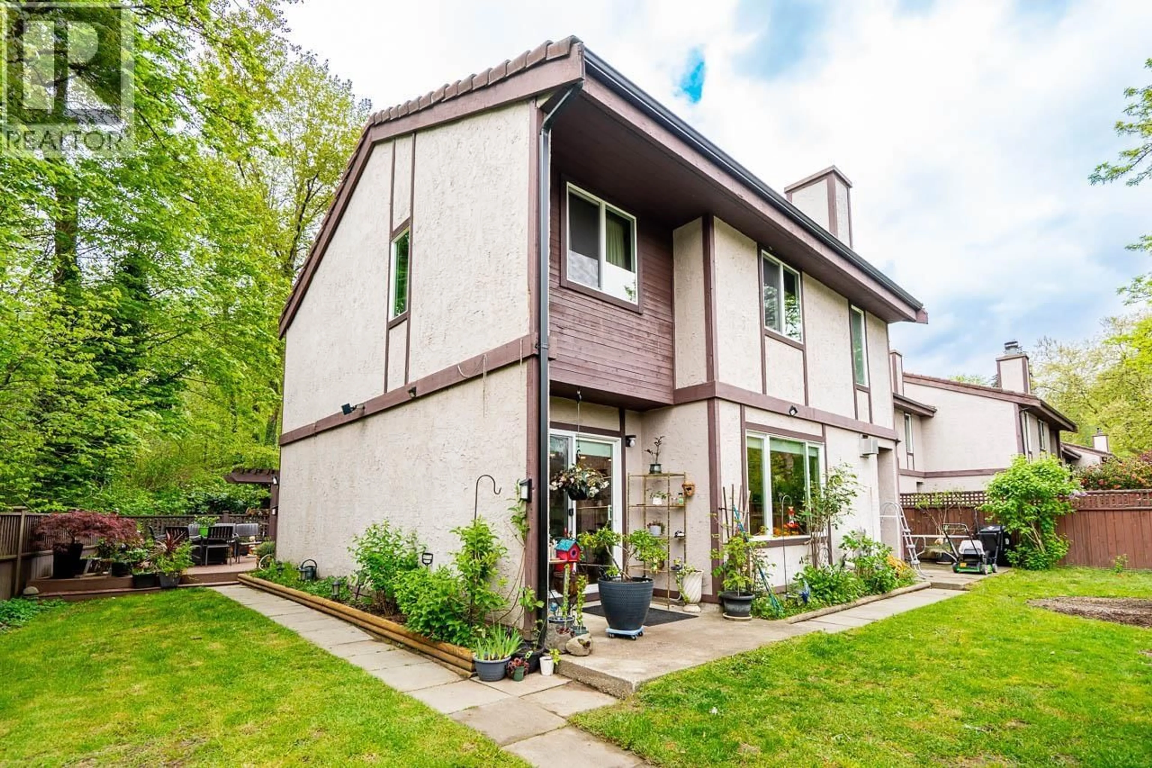 Home with vinyl exterior material, street for 101F - 3655 SHAUGHNESSY STREET, Port Coquitlam British Columbia V3B6C8