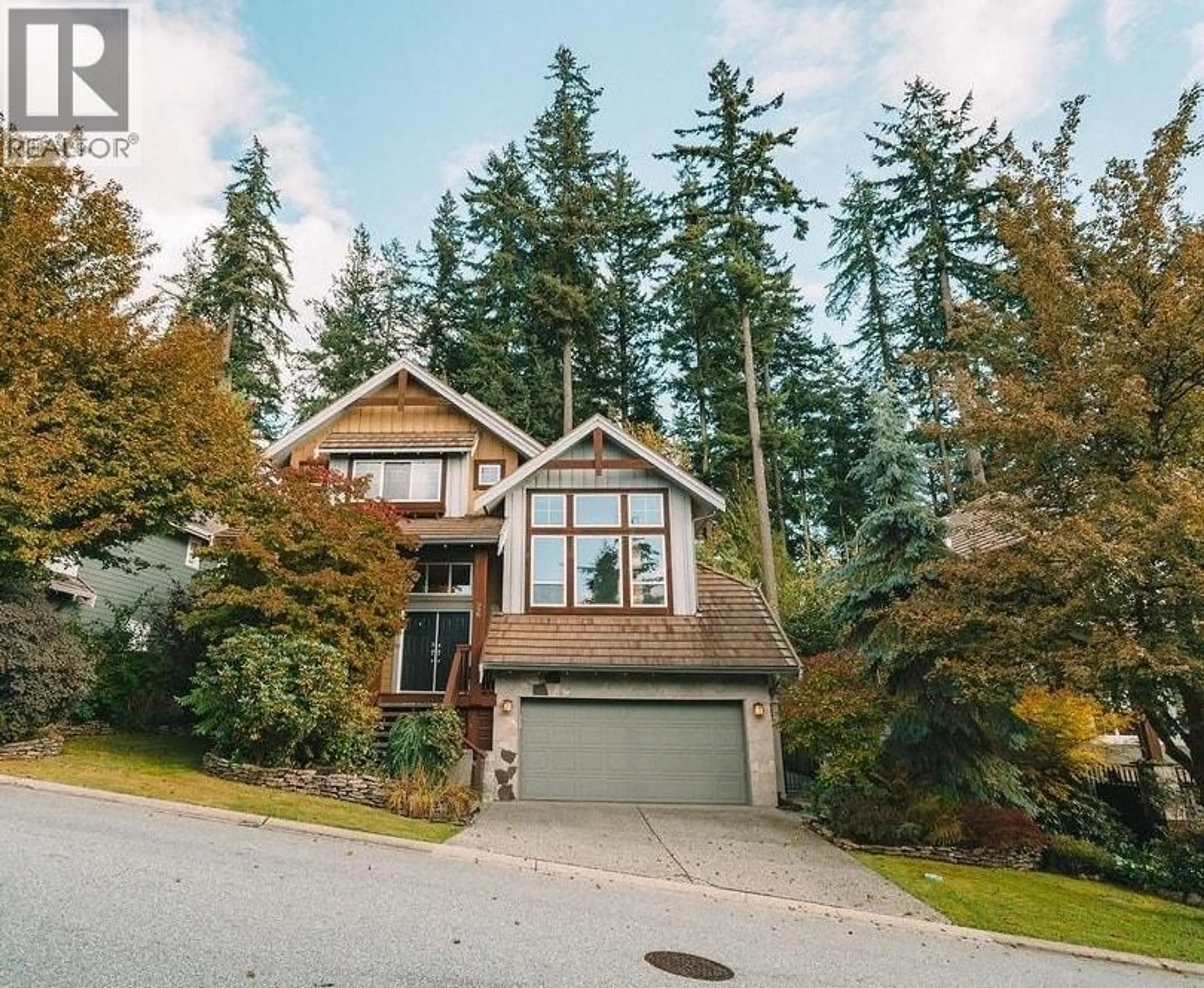 A pic from outside/outdoor area/front of a property/back of a property/a pic from drone, street for 26 ASHWOOD DRIVE, Port Moody British Columbia V3H5H2