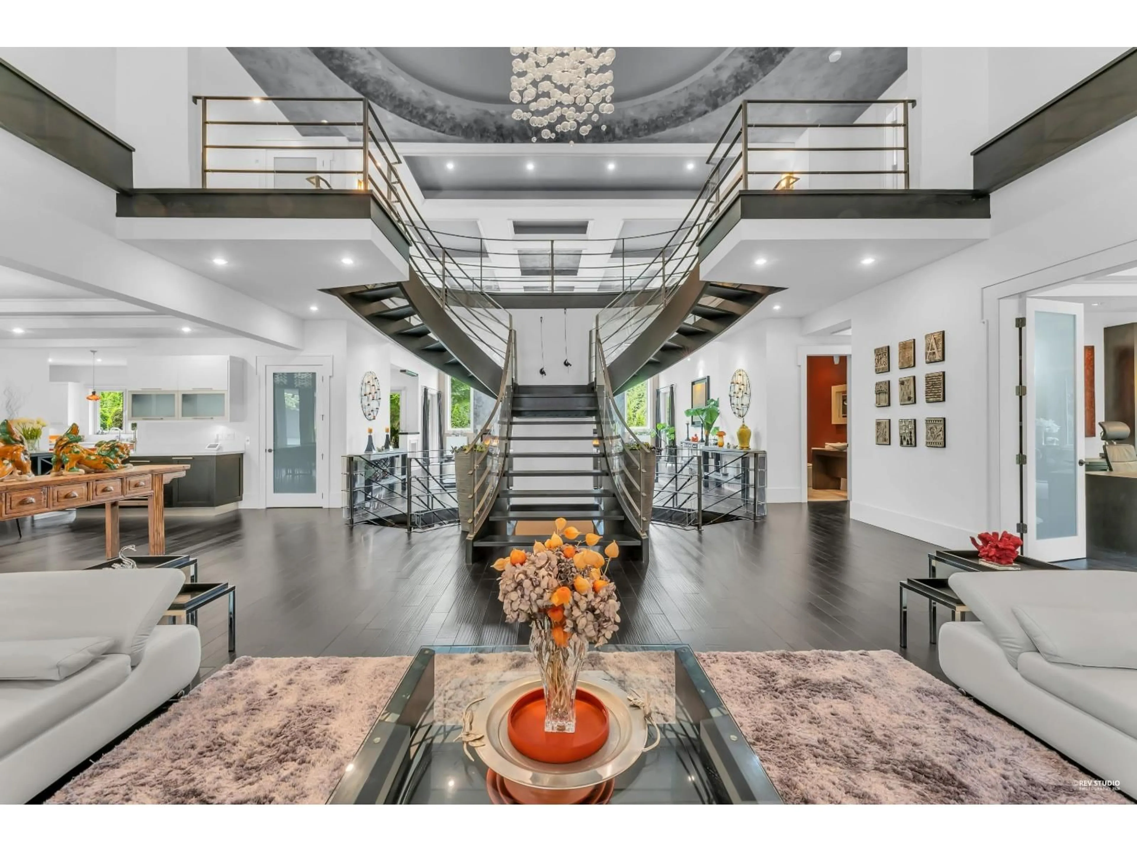 Indoor foyer for 3575 140 STREET, Surrey British Columbia V4P2B1
