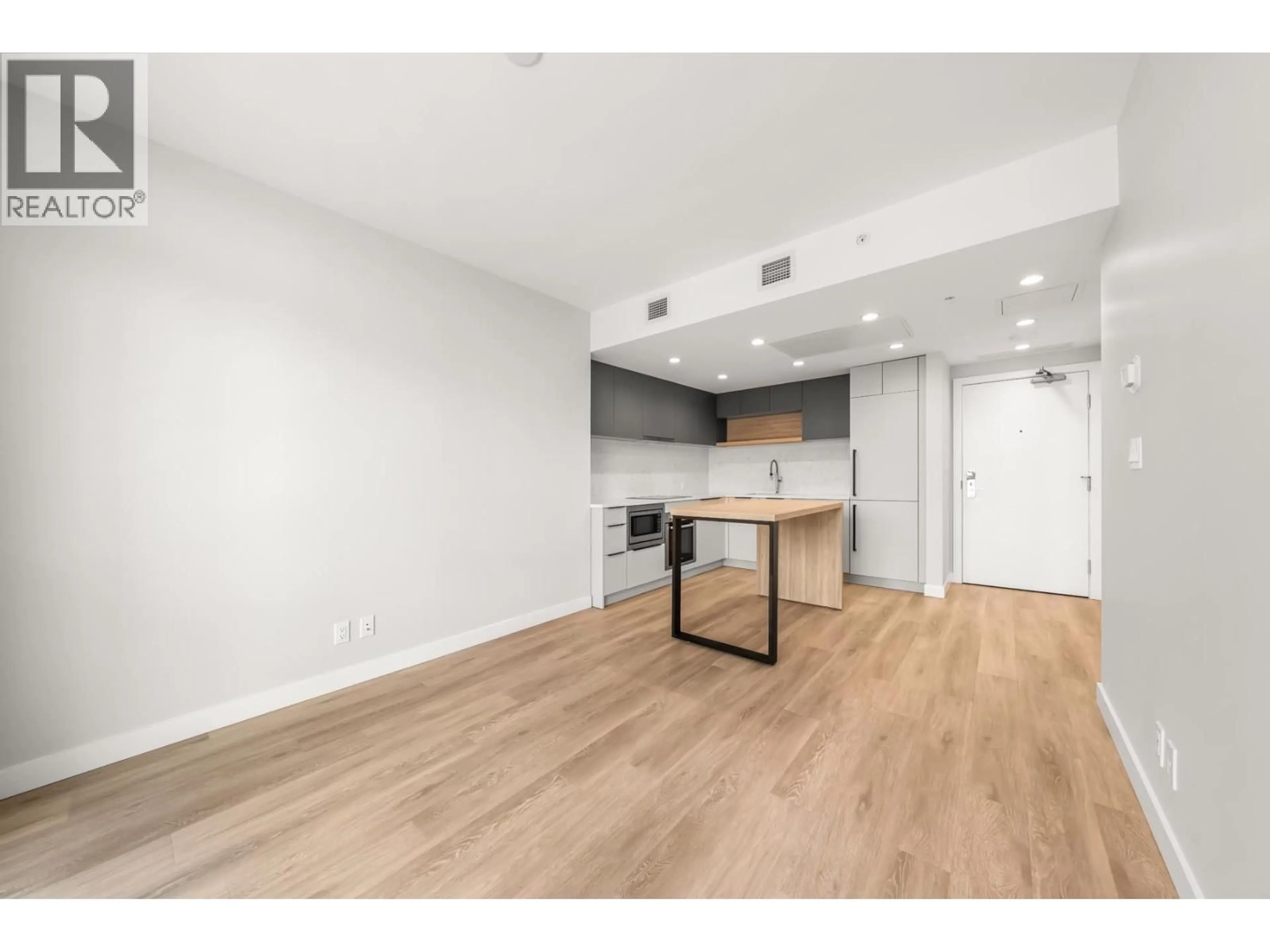 Unknown for 1507 - 567 EMERSON STREET, Coquitlam British Columbia V6J0M8