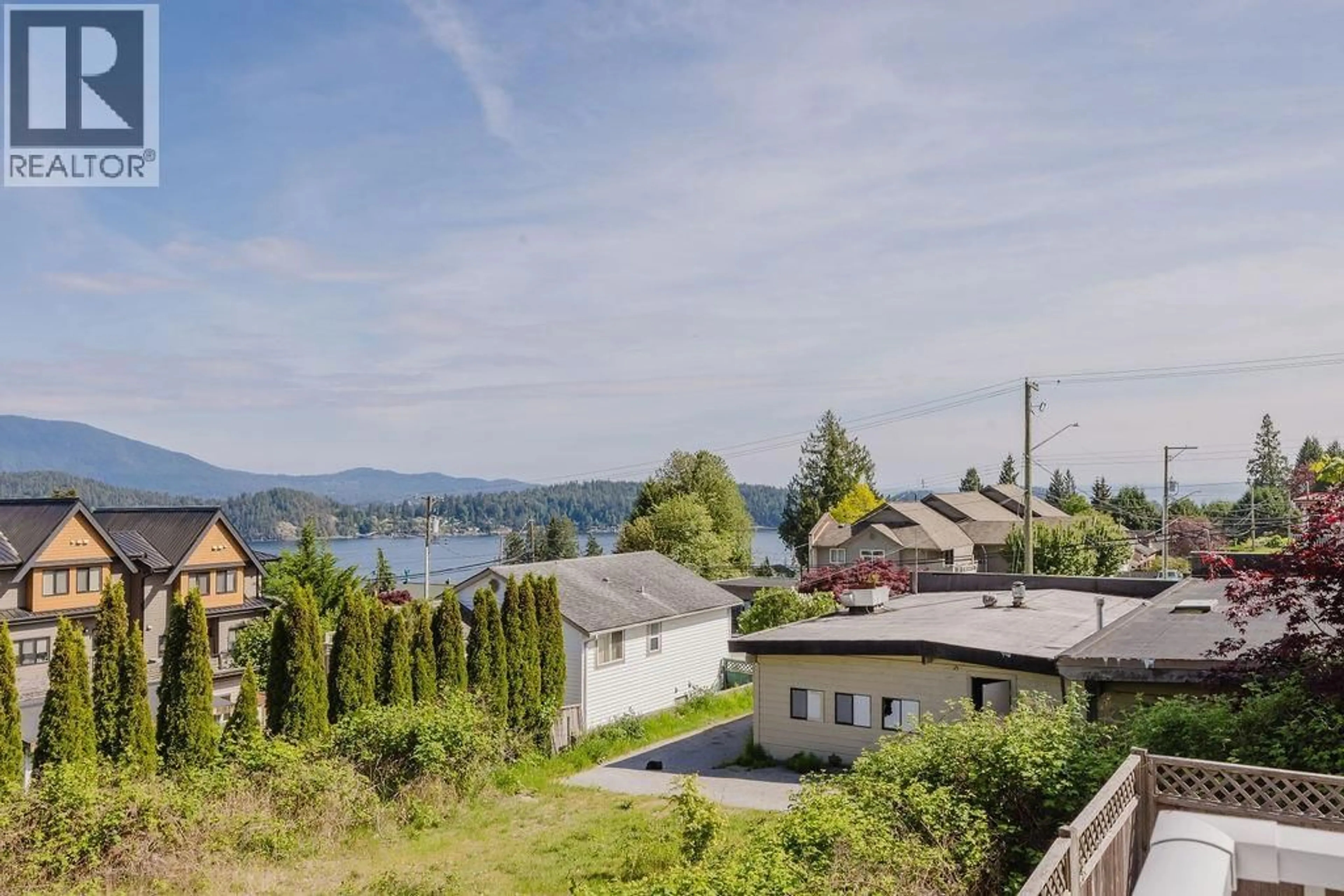 A pic from outside/outdoor area/front of a property/back of a property/a pic from drone, water/lake/river/ocean view for 710 GIBSONS WAY, Gibsons British Columbia V0N1V9