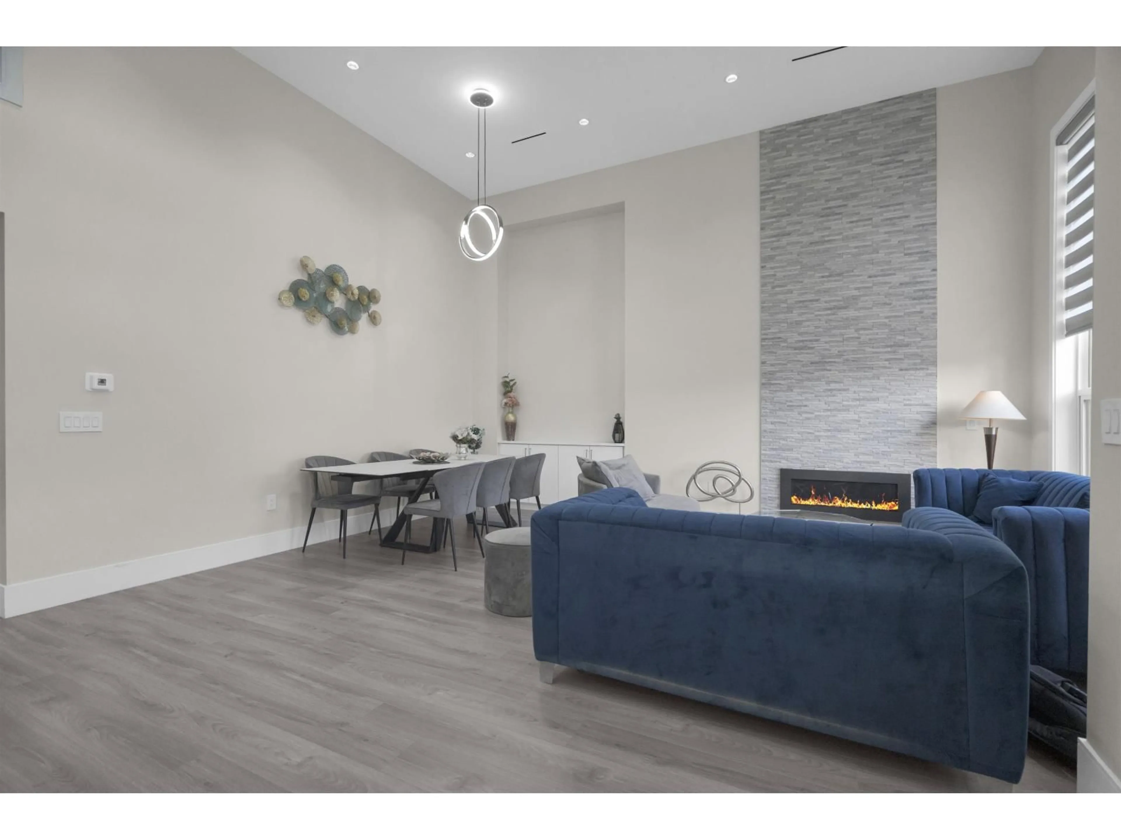 Living room with furniture, unknown for 11467 76A AVENUE, Delta British Columbia V4C1L5