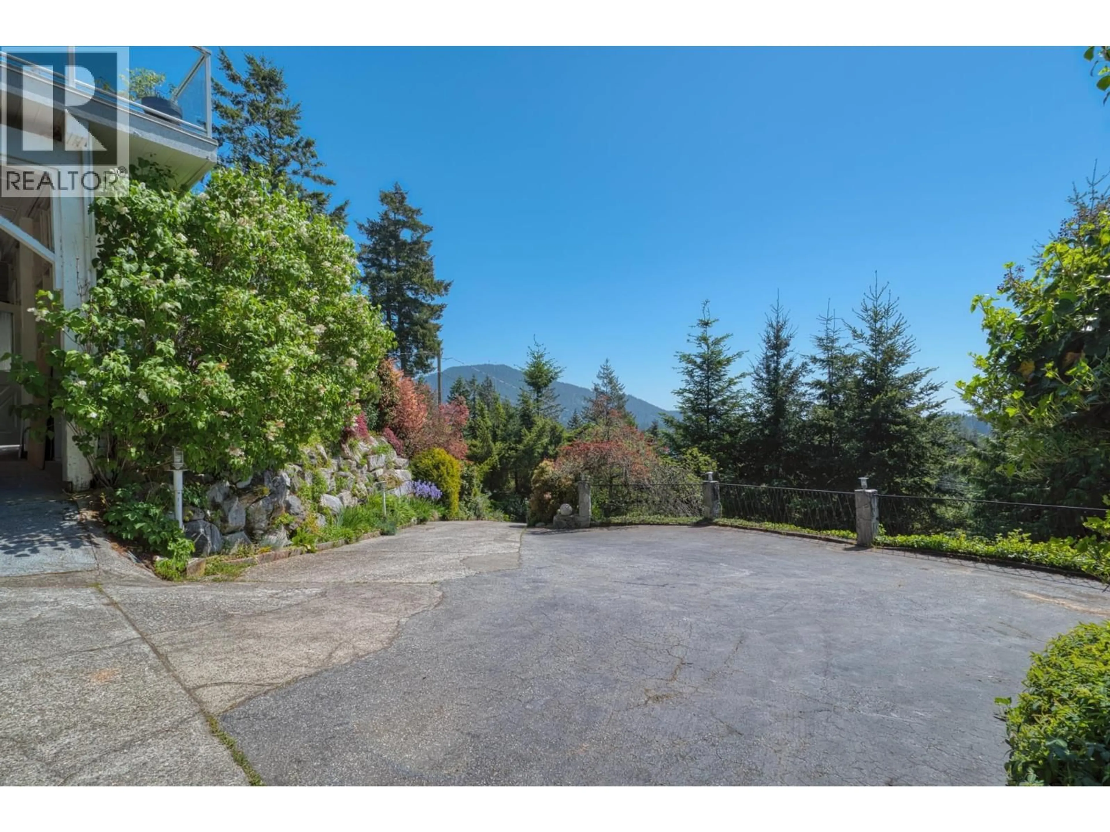 A pic from outside/outdoor area/front of a property/back of a property/a pic from drone, unknown for 4723 HOTEL LAKE ROAD, Pender Harbour British Columbia V0N1S1