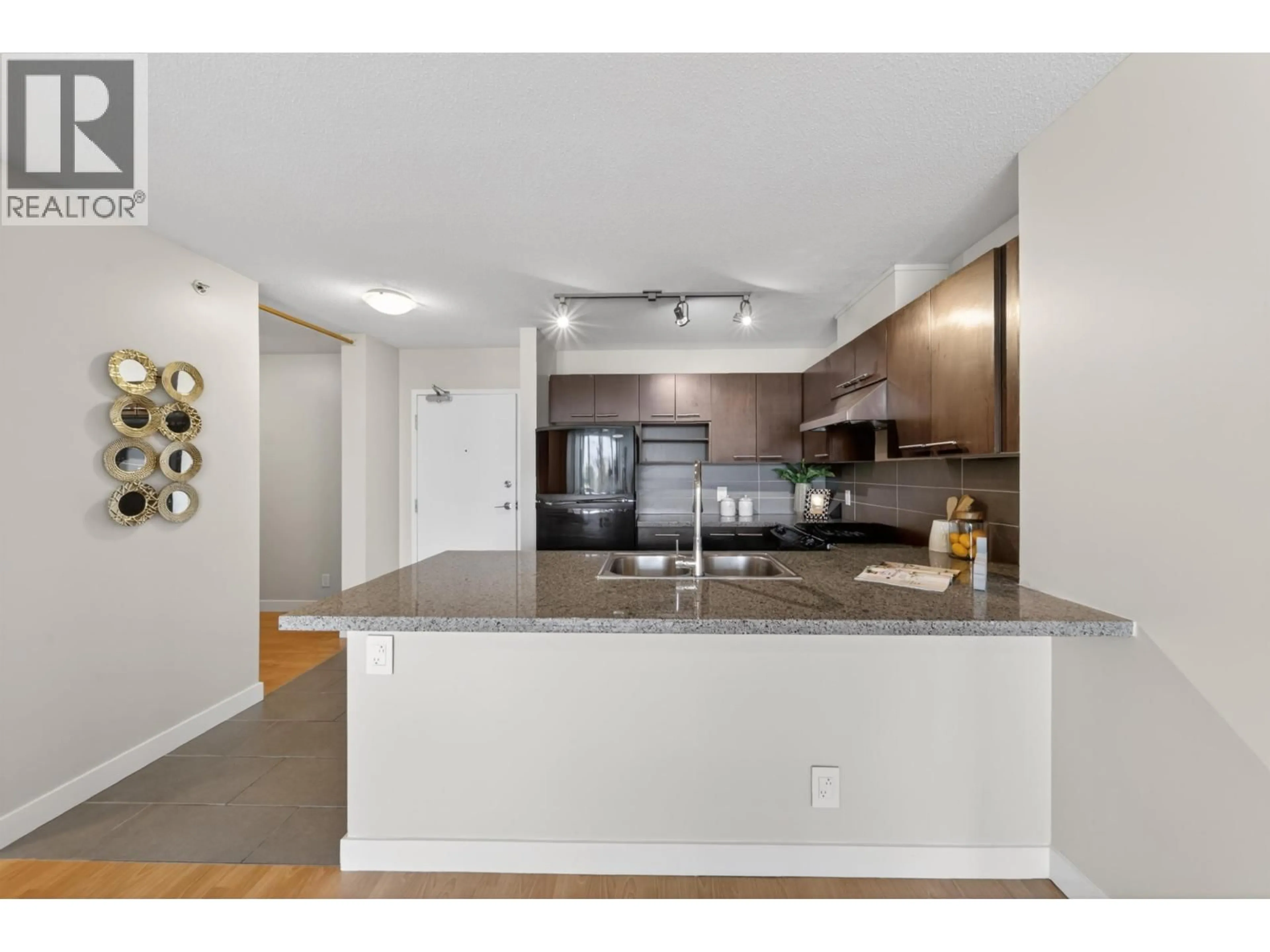 Standard kitchen, unknown for 802 - 9171 FERNDALE ROAD, Richmond British Columbia V6Y0A5
