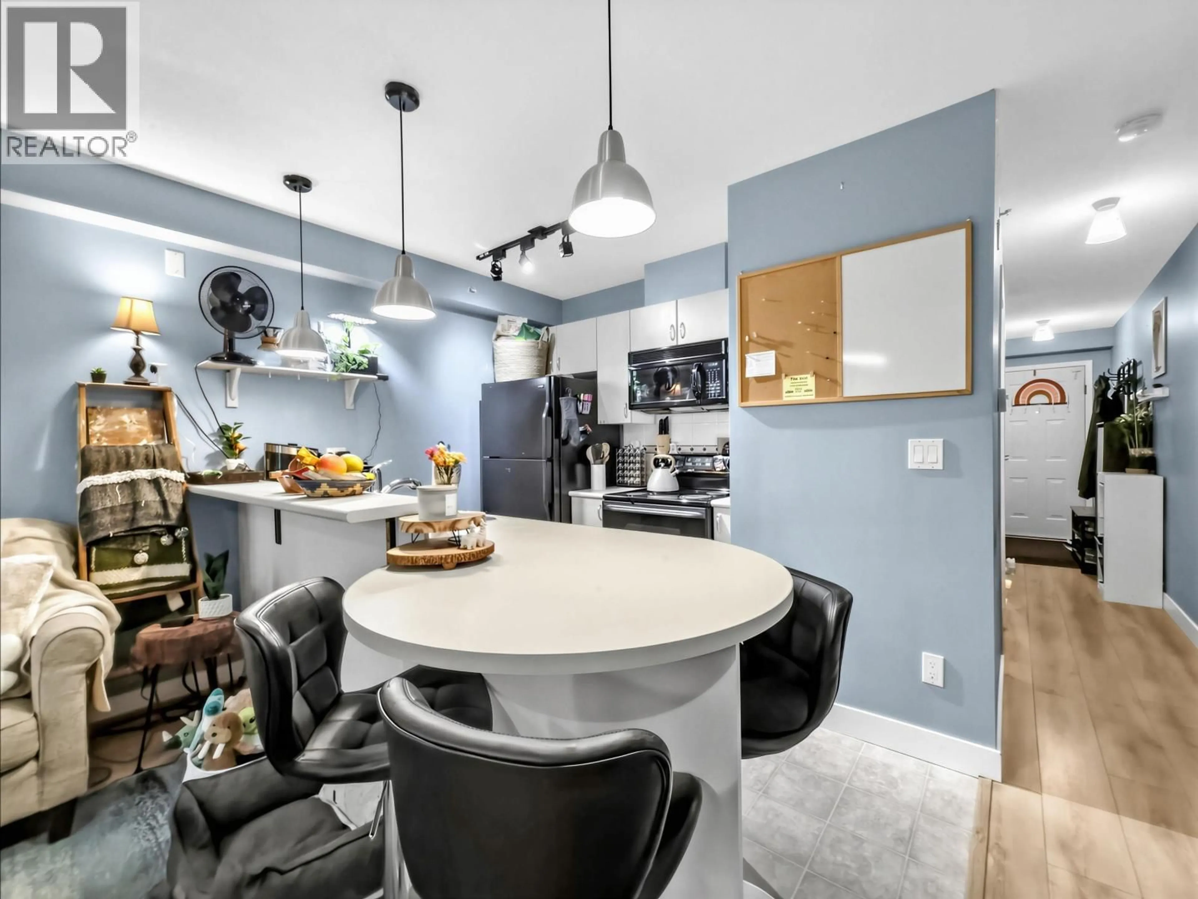 Unknown for 514 - 528 ROCHESTER AVENUE, Coquitlam British Columbia V3K7A5