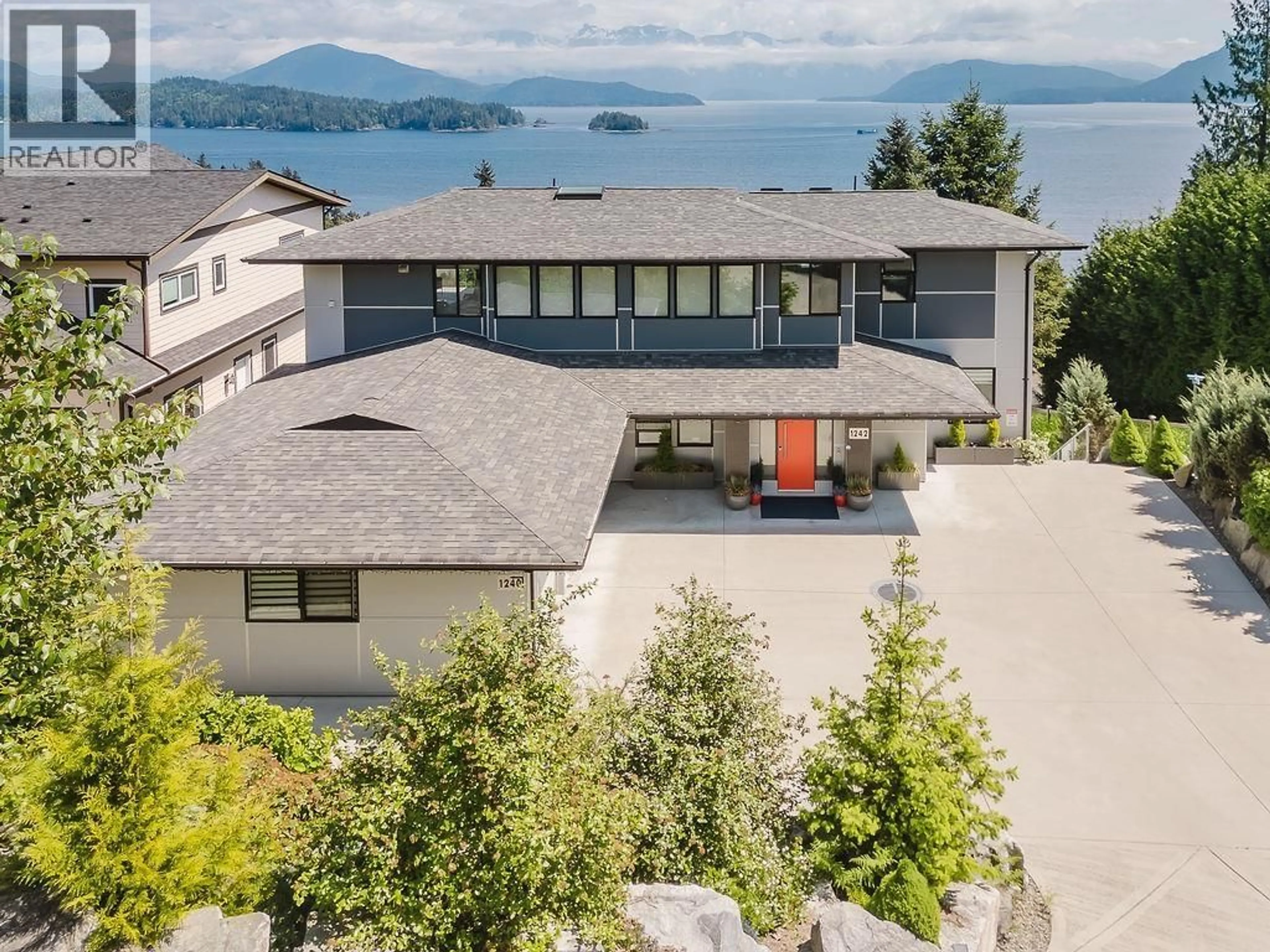 A pic from outside/outdoor area/front of a property/back of a property/a pic from drone, water/lake/river/ocean view for 1242 ST ANDREWS ROAD, Gibsons British Columbia V0N1V1