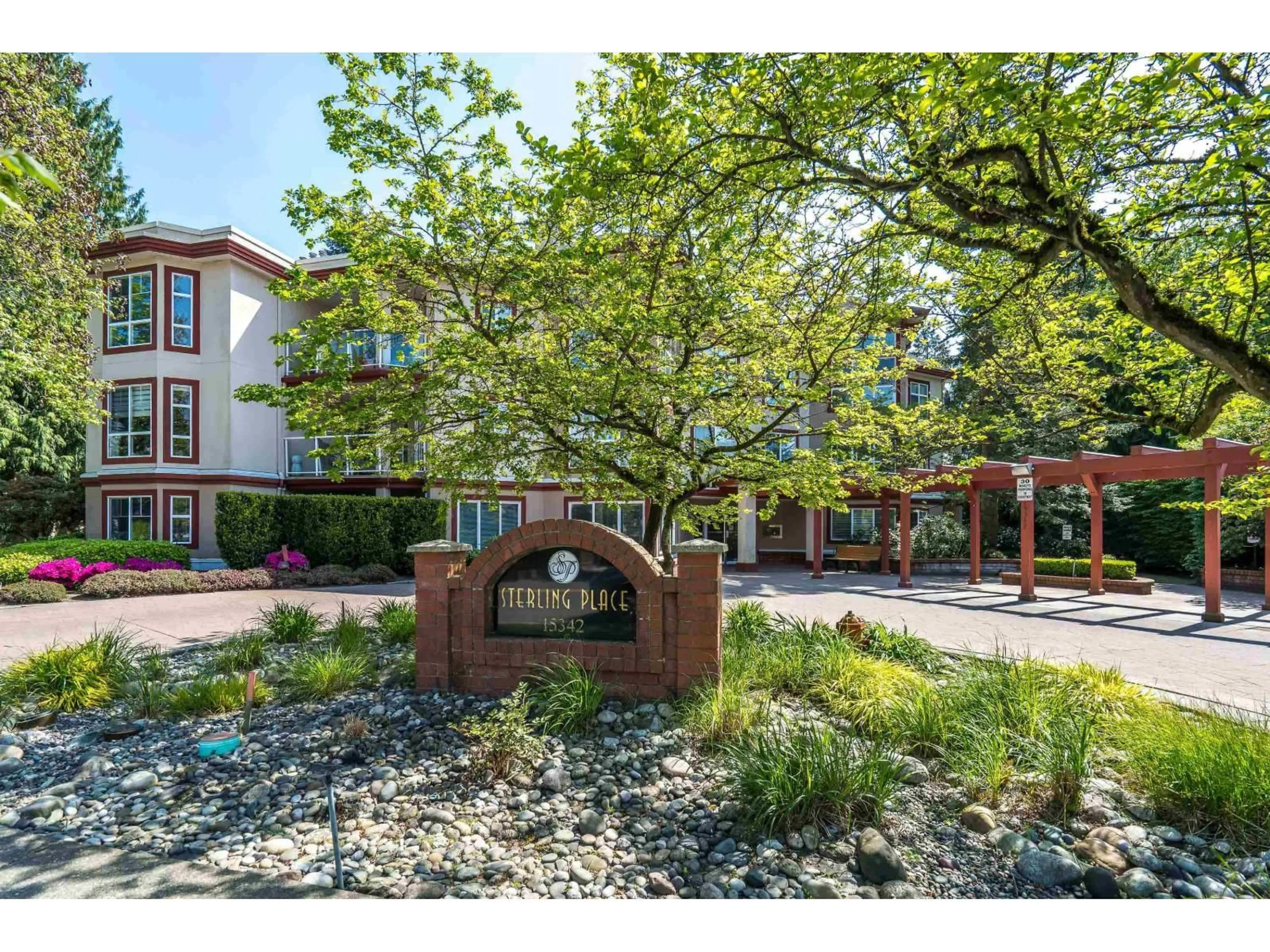 Unknown for 106 - 15342 20 AVENUE, Surrey British Columbia V4A2A3