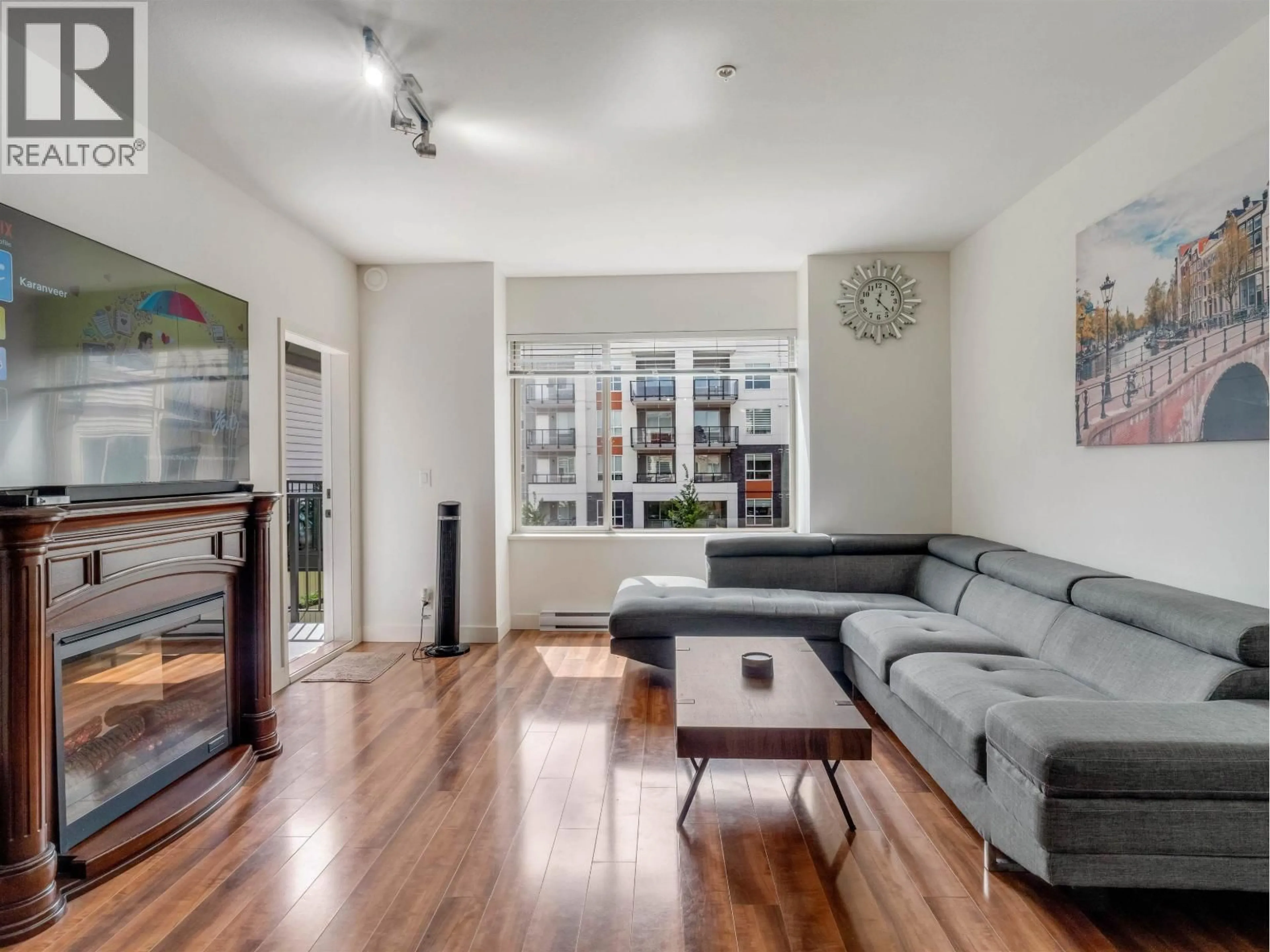 Living room with furniture, unknown for 315 - 11935 BURNETT STREET, Maple Ridge British Columbia V2X9A9