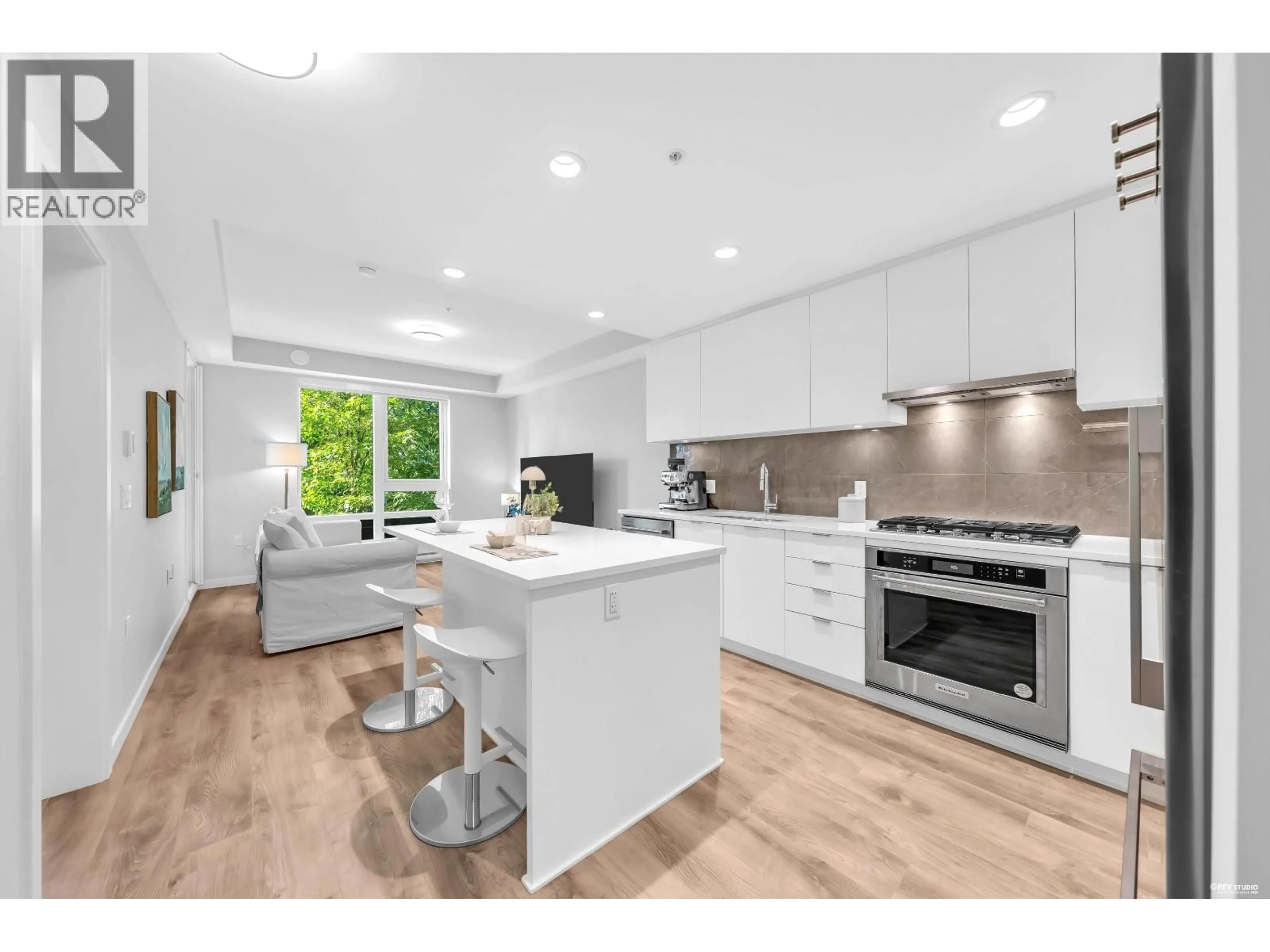 Open concept kitchen, unknown for 305 - 615 COTTONWOOD AVENUE, Coquitlam British Columbia V3J0N4